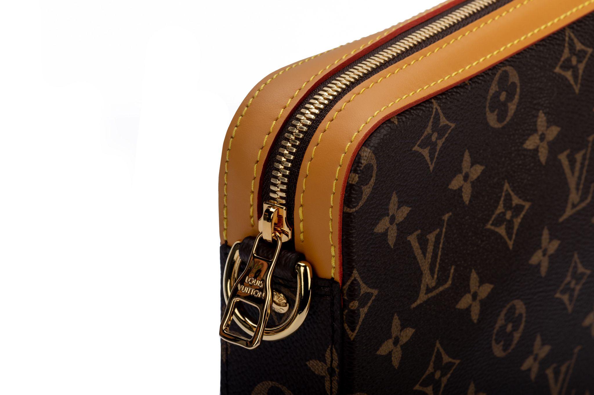 Louis Vuitton Abloh x NIGO Multi Pochette NIB For Sale 1