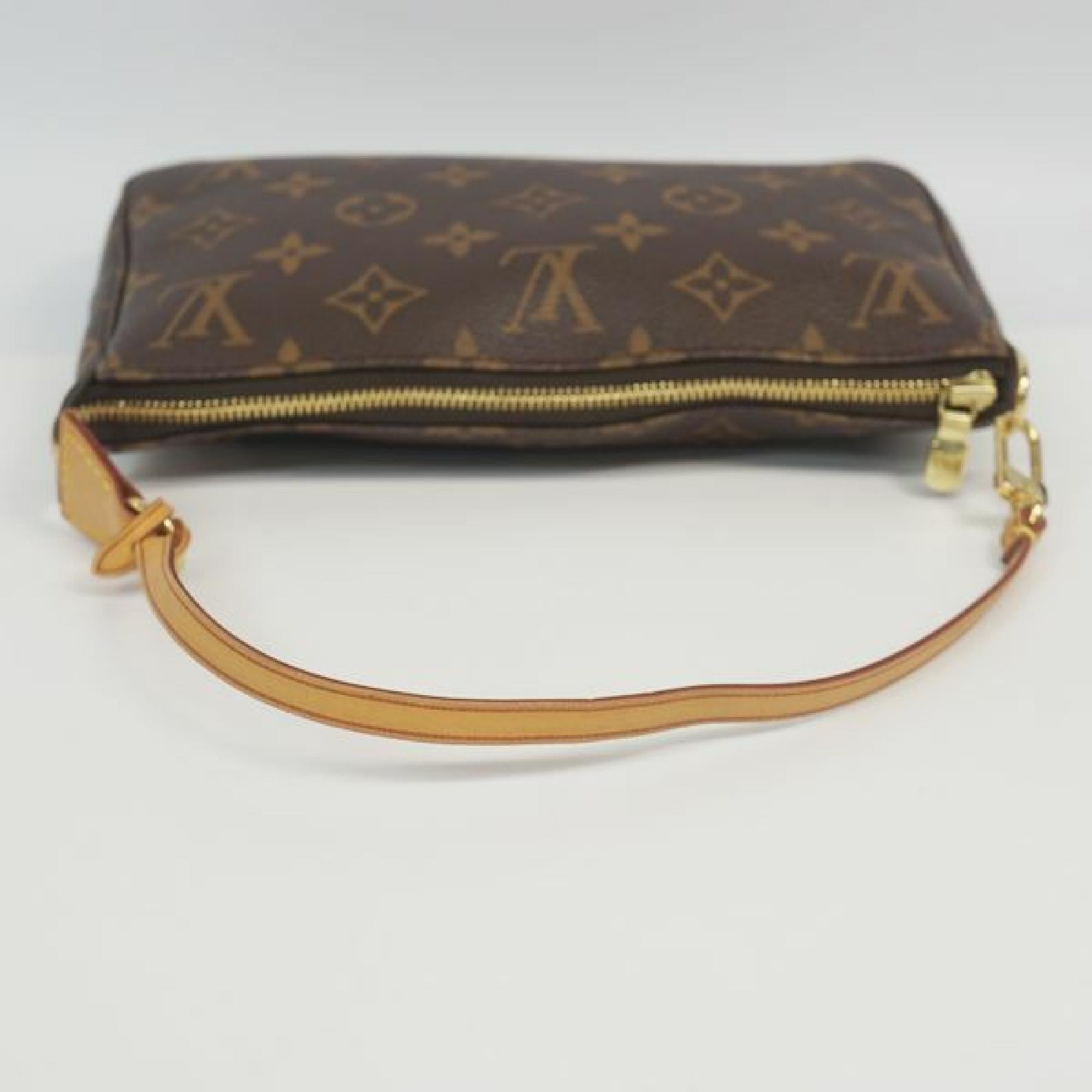 M40712 pochette accessoires clearance nm