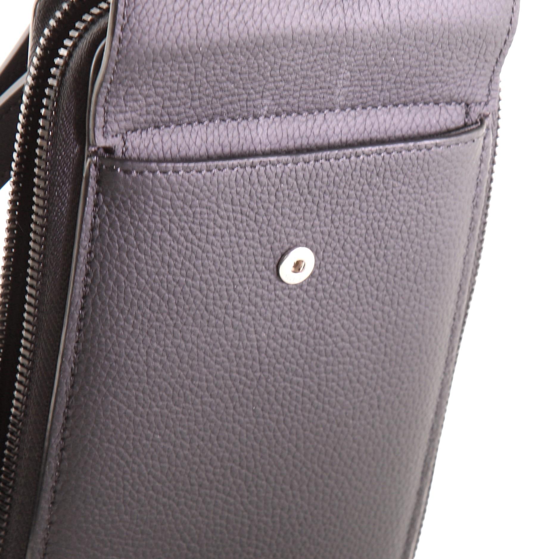 Women's or Men's Louis Vuitton Aerogram Phone Pouch Leather