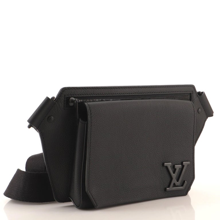 Louis Vuitton Black Leather LV Aerogram Slingbag