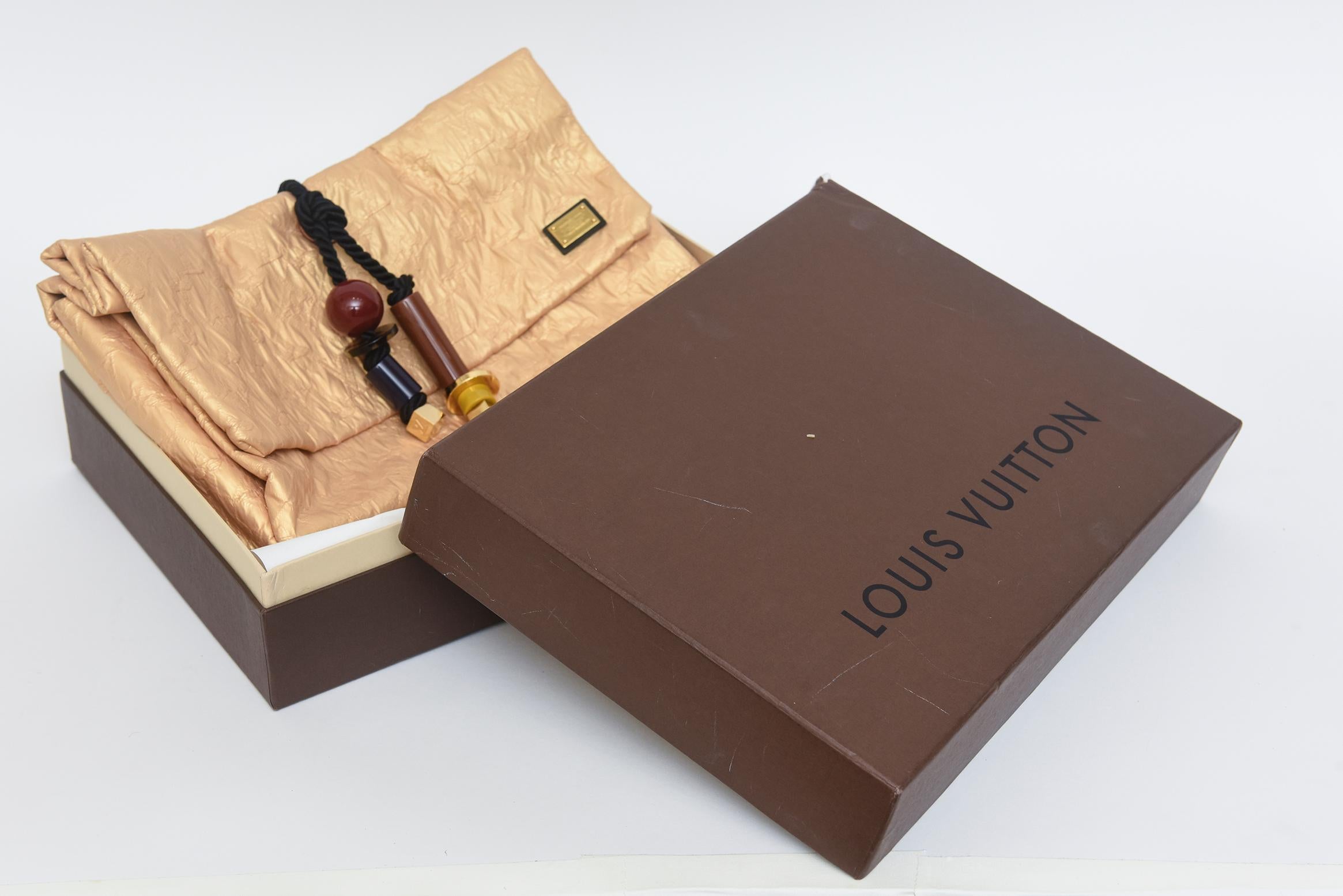 Louis Vuitton African Queen Gold Clutch 7
