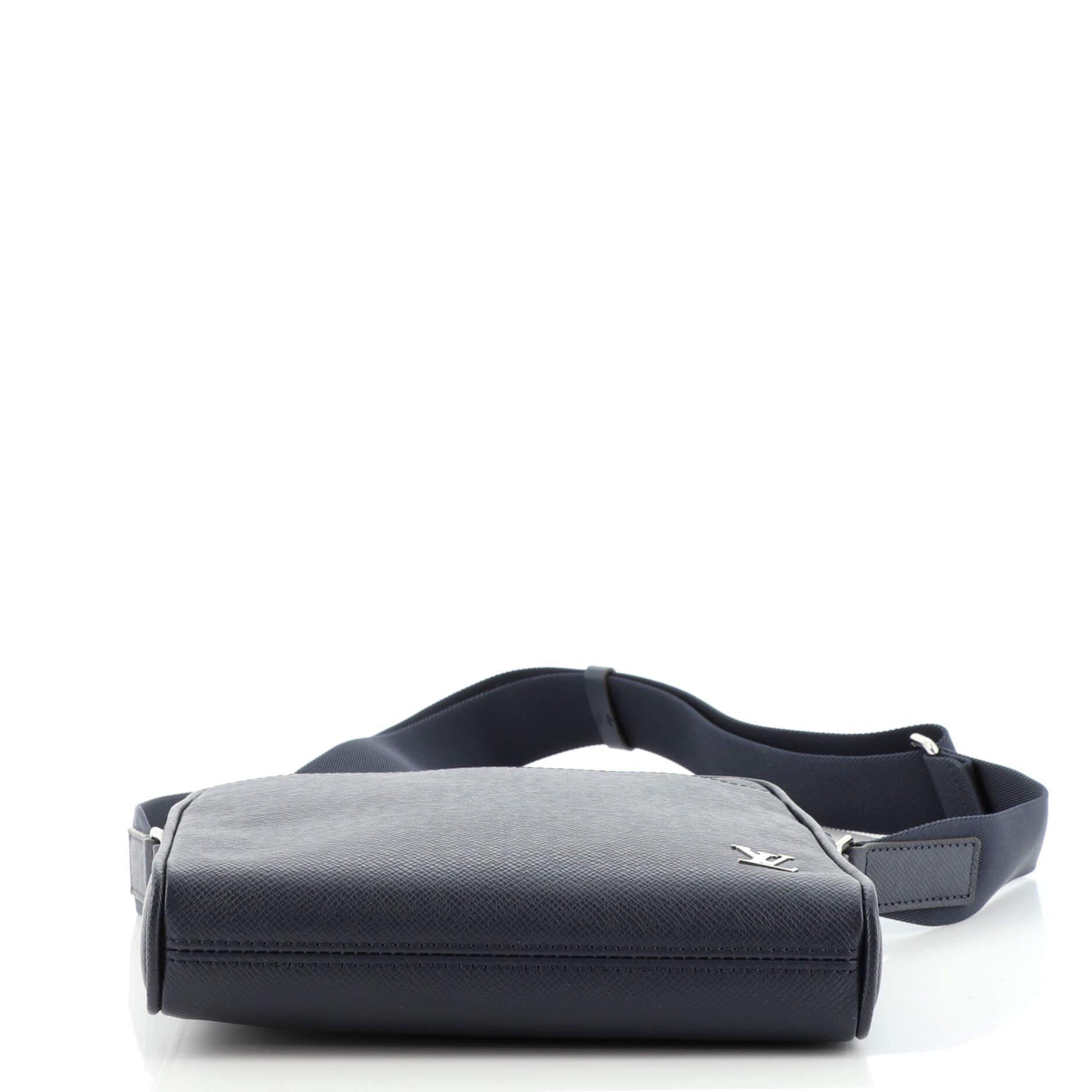 Black Louis Vuitton Alex Messenger Bag Taiga Leather BB
