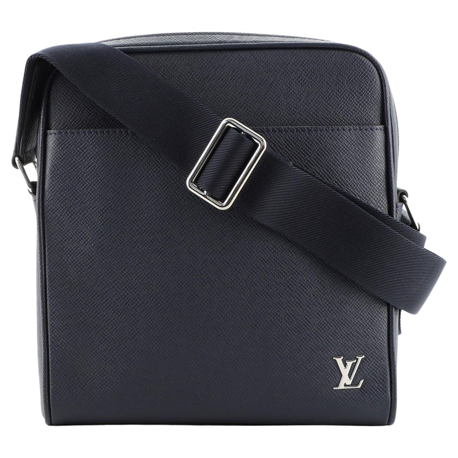 Louis Vuitton Alex Messenger Bag Taiga Leather BB