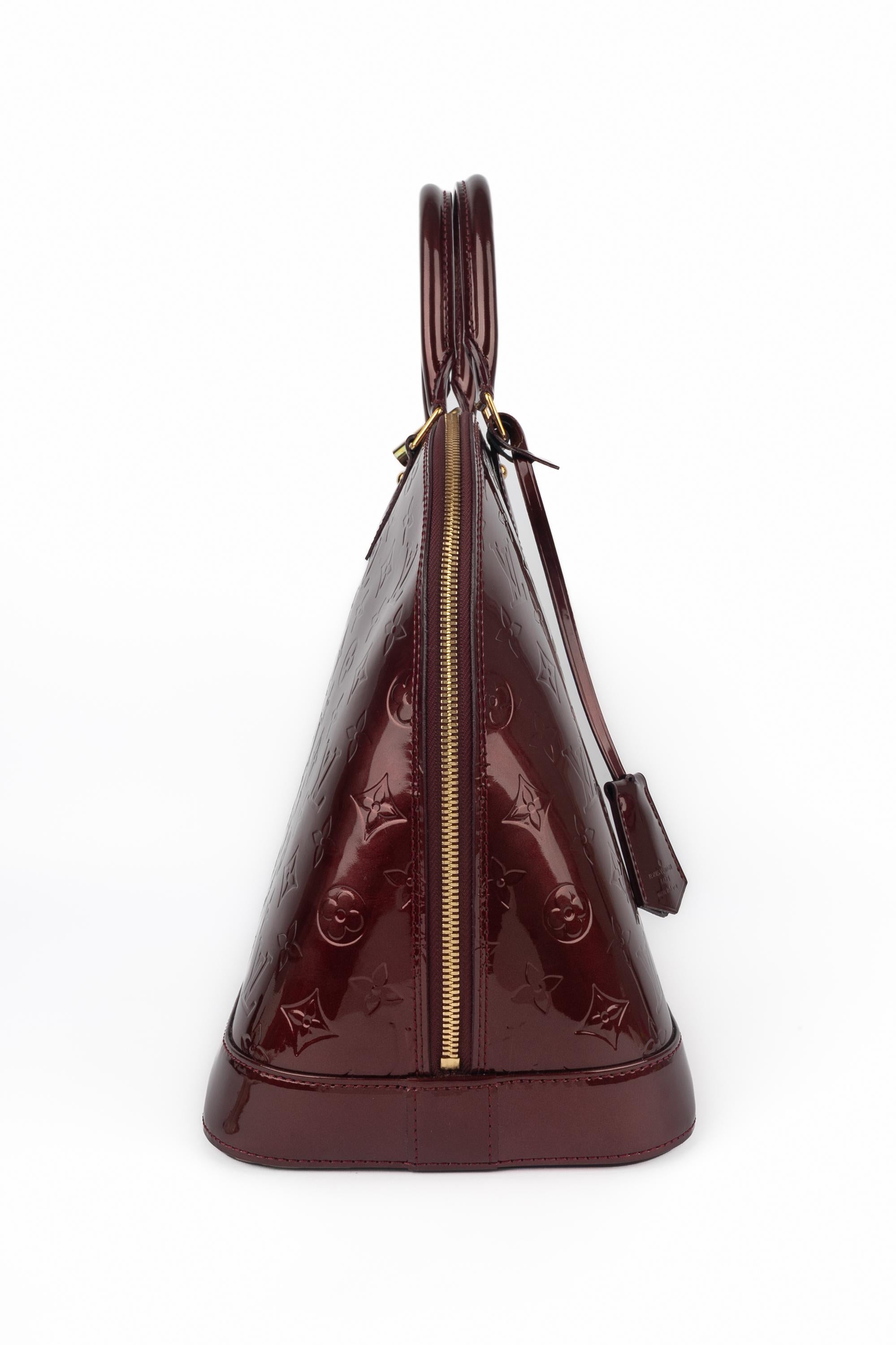 Louis Vuitton 'Alma' bag 2010 Pour femmes en vente