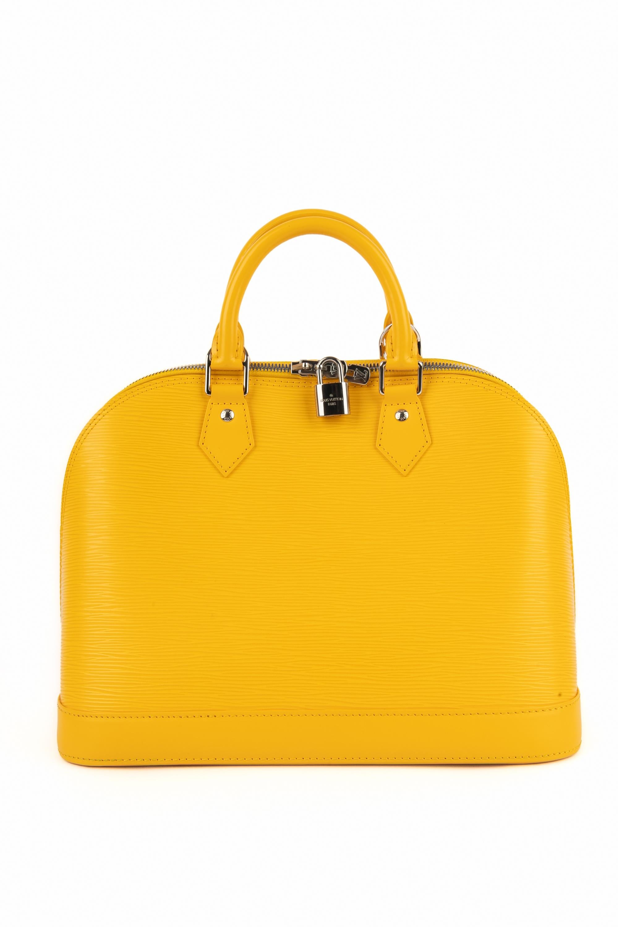 Orange Sac Louis Vuitton 'Alma' 2011 en vente