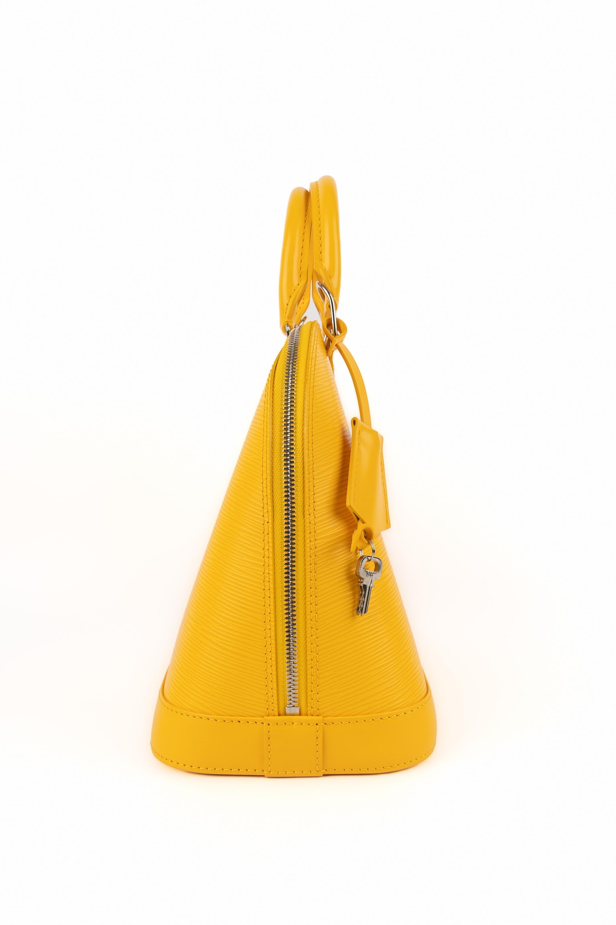 Sac Louis Vuitton 'Alma' 2011 Excellent état - En vente à SAINT-OUEN-SUR-SEINE, FR