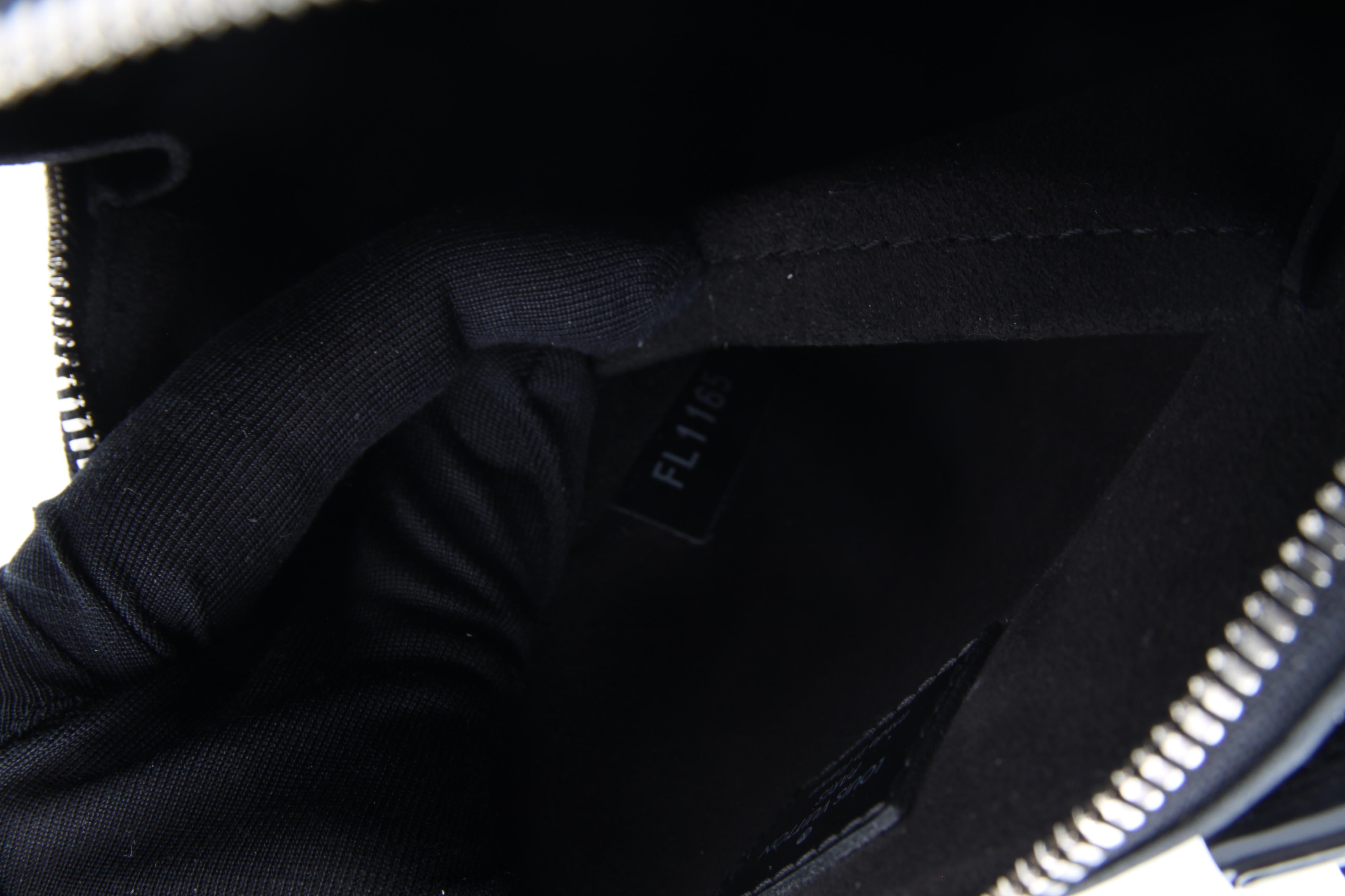   Louis Vuitton Alma BB Bag Epi - black   Louis Vuitton Alma BB Bag Epi - black  4