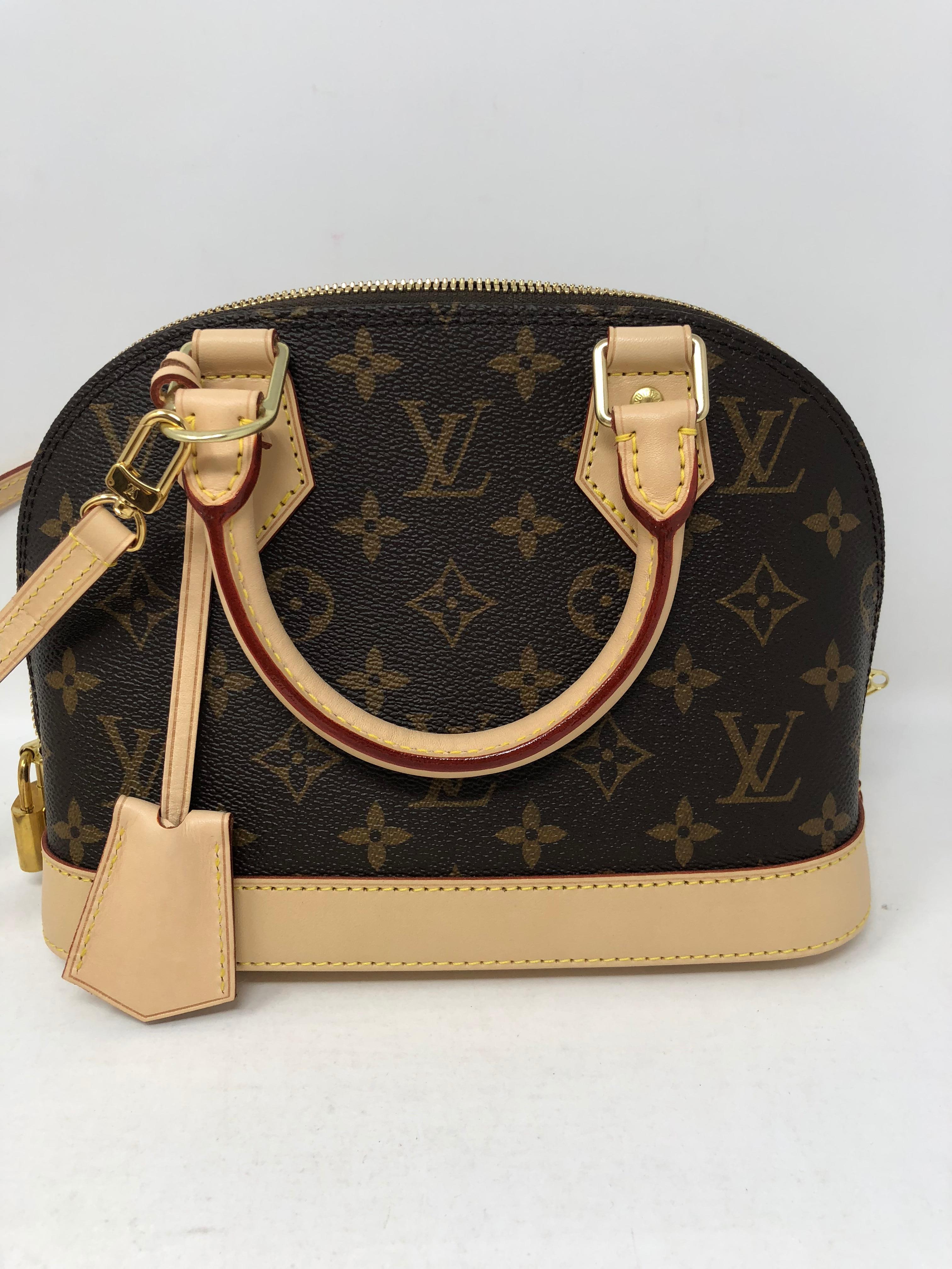 Louis Vuitton Alma BB Crossbody Bag In New Condition In Athens, GA