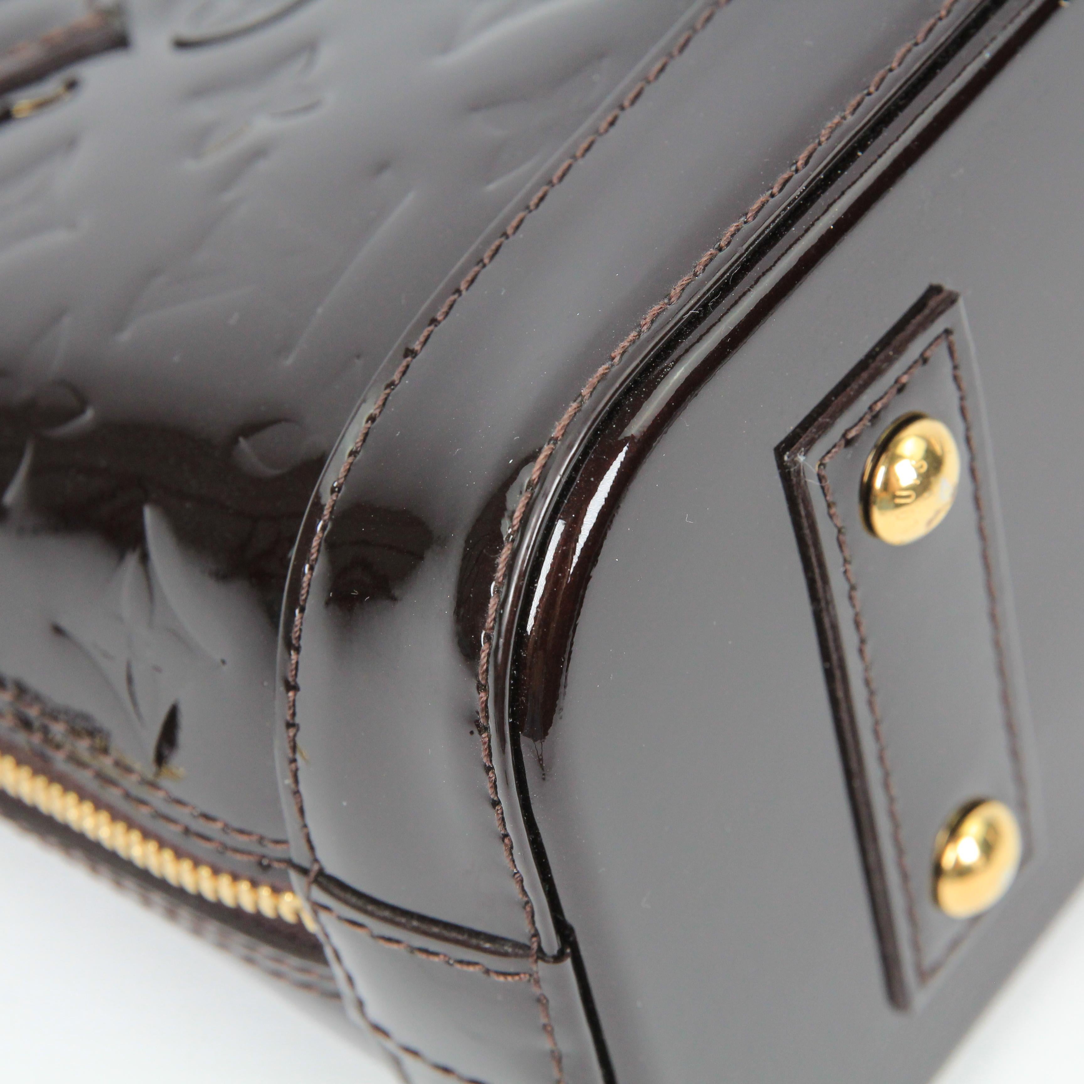 Louis Vuitton Alma BB patent leather handbag For Sale 7