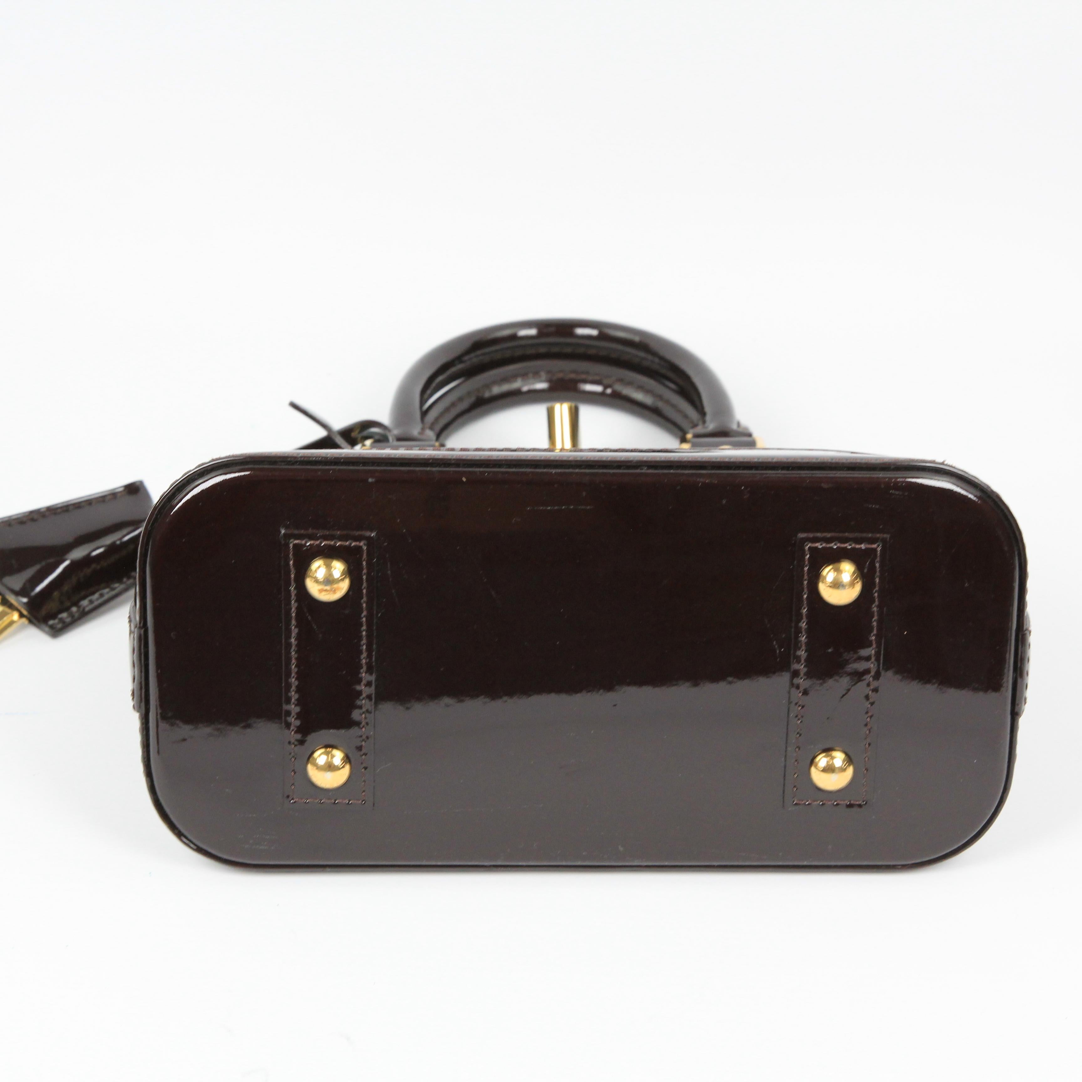 Louis Vuitton Alma BB patent leather handbag For Sale 11