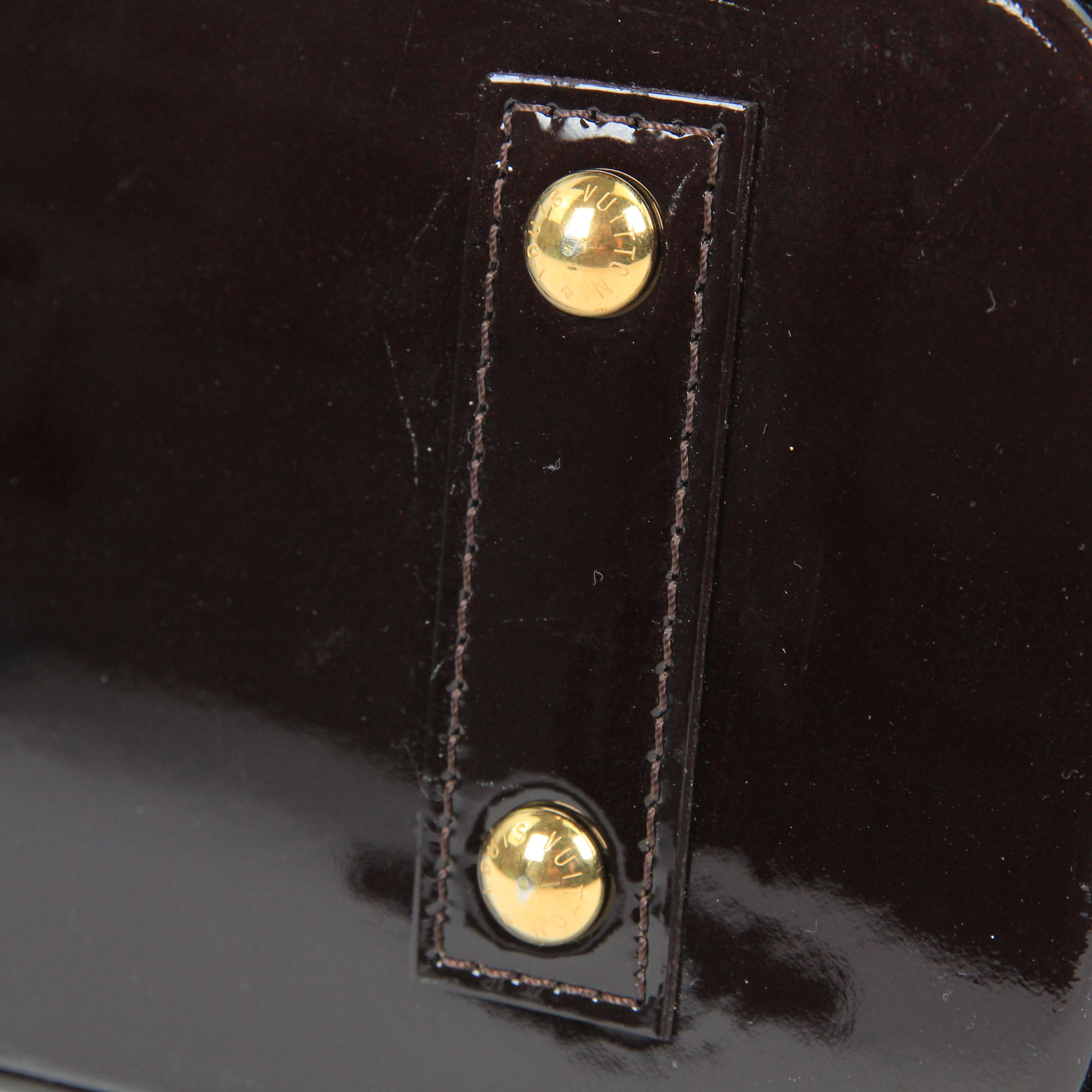 Louis Vuitton Alma BB patent leather handbag For Sale 13