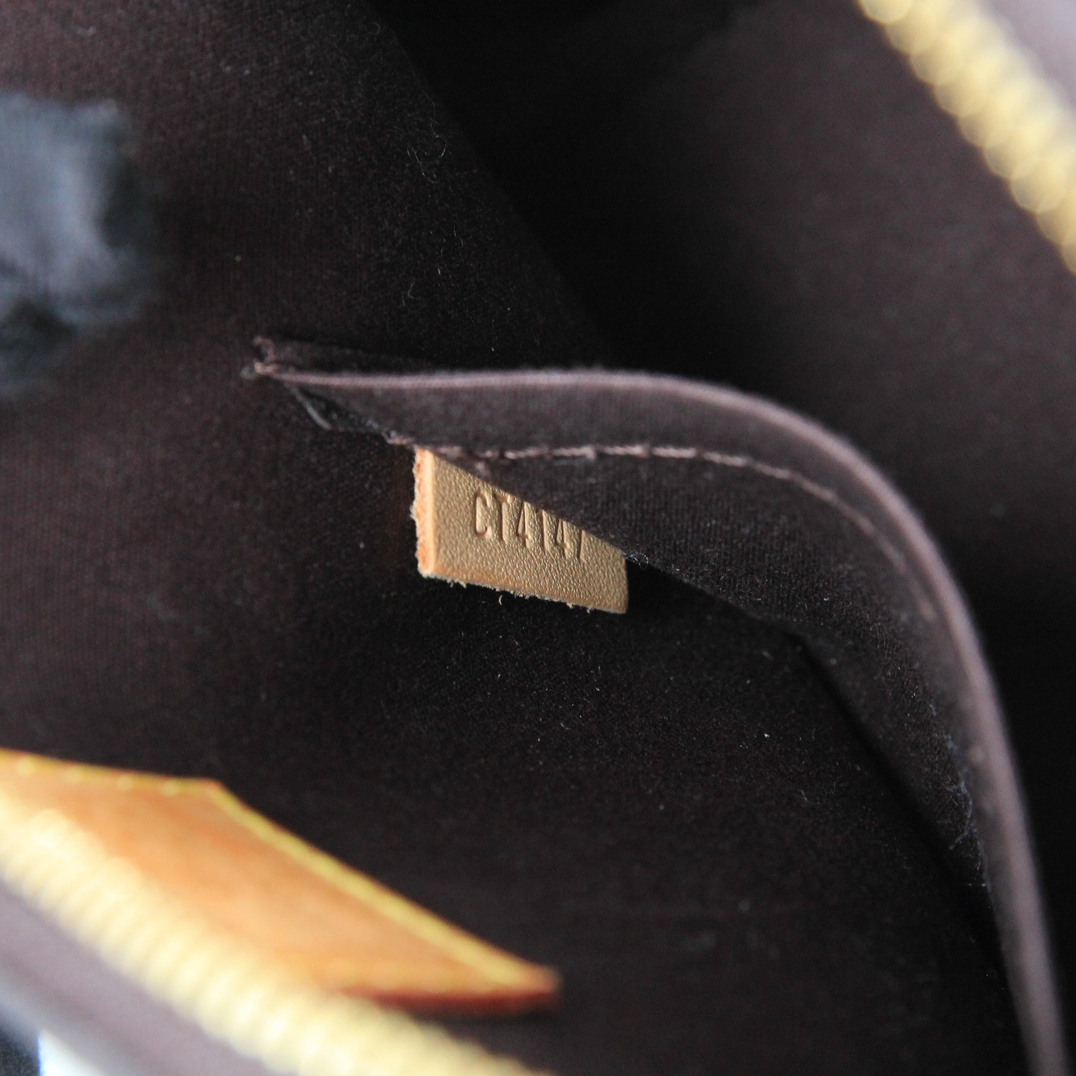 Women's Louis Vuitton Alma BB patent leather handbag For Sale