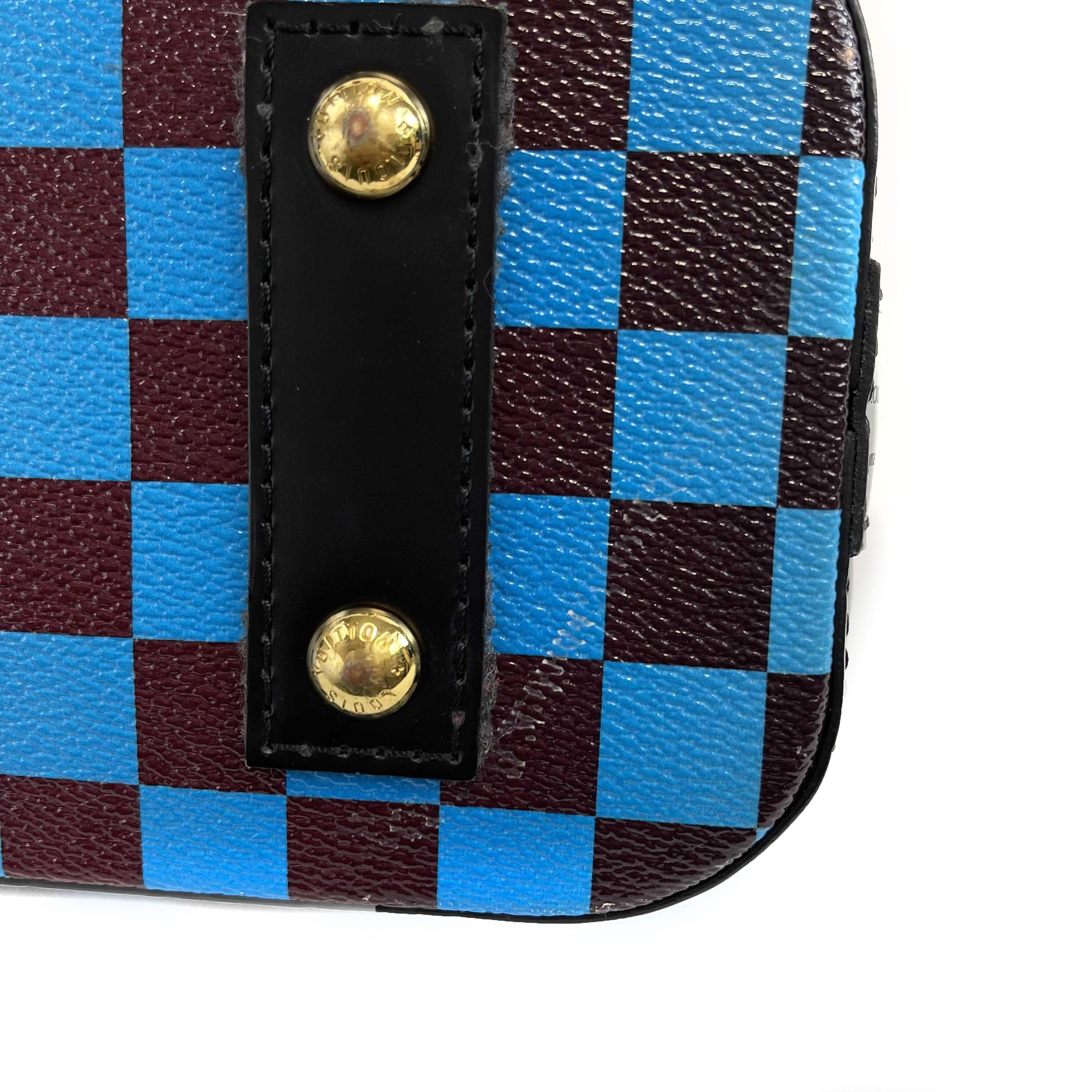 Louis Vuitton - Alma Epi Leather BB - Race Limited Edition Top Handle w/ Strap For Sale 4
