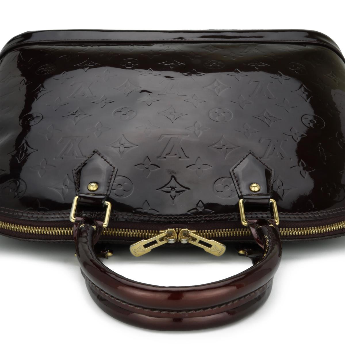 Louis Vuitton Alma GM Bag Amarante in Monogram Vernis Patent Leather GHW For Sale 6