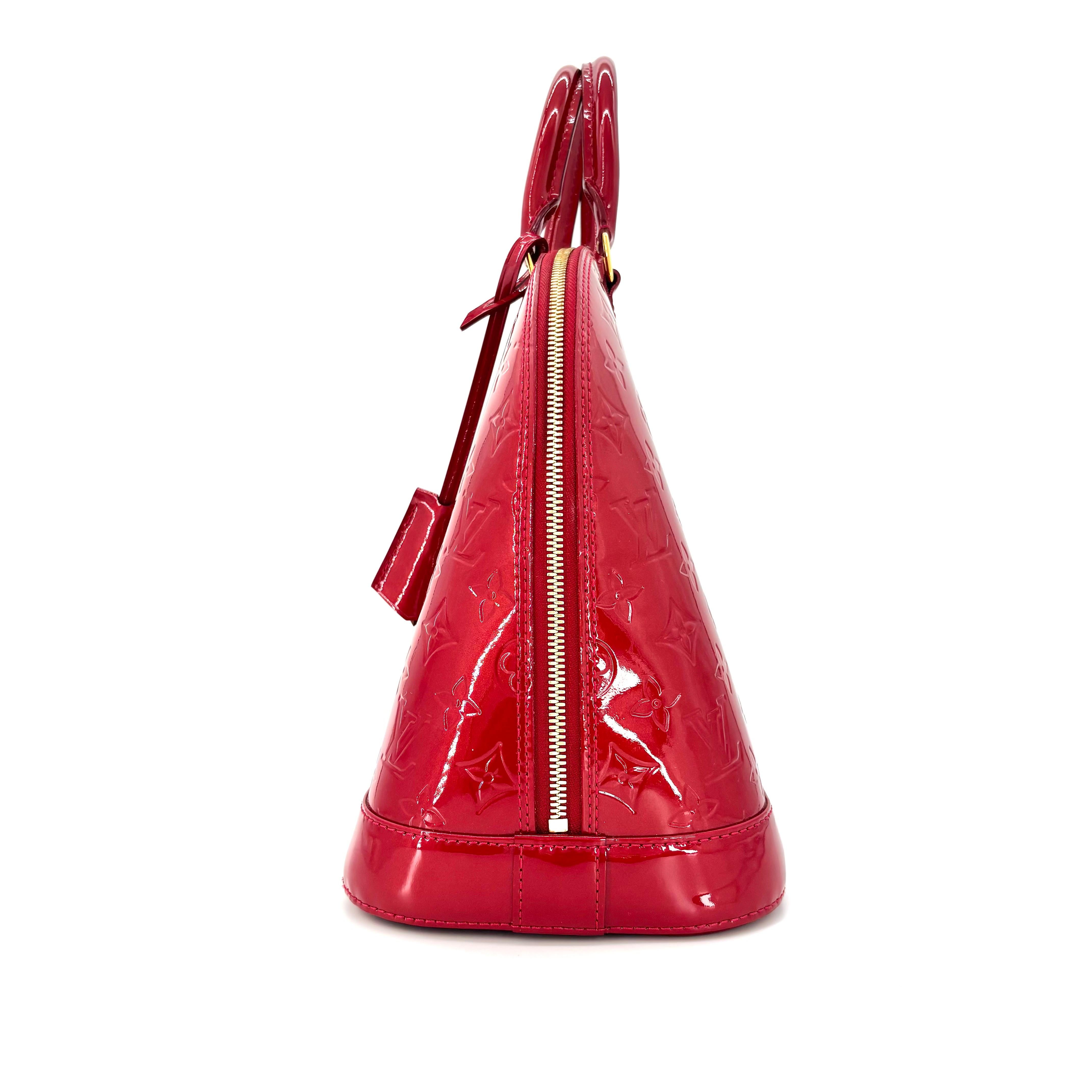 Louis Vuitton Alma GM Rose Red Indien Vernis Monogram Bag Pour femmes en vente