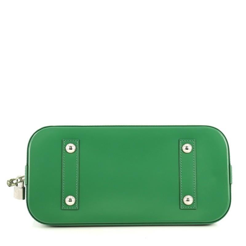 Louis Vuitton Alma Handbag Epi Leather PM In Good Condition In NY, NY