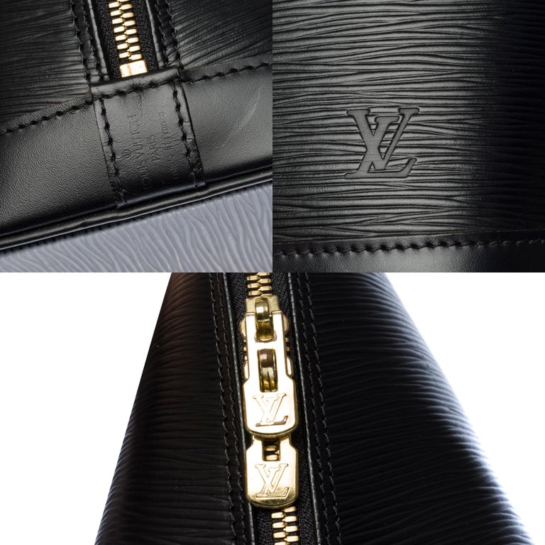Women's Louis Vuitton Alma handbag in black épi leather, Gold hardware For Sale