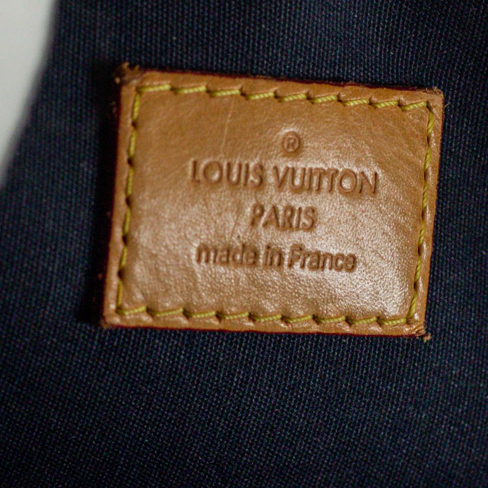LOUIS VUITTON Alma Handbag in Blue Patent leather 1