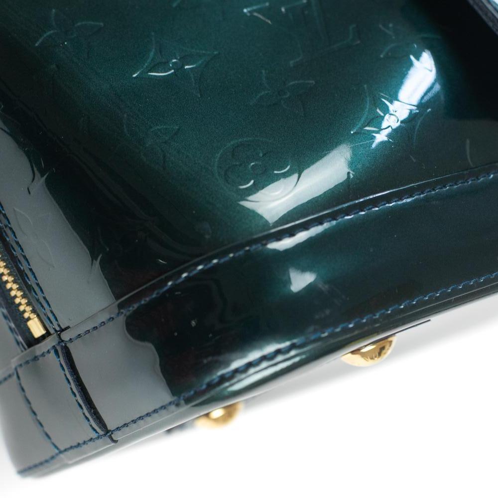 LOUIS VUITTON Alma Handbag in Green Patent leather 1