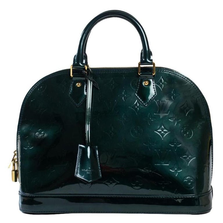 LOUIS VUITTON Alma Handbag in Green Patent leather at 1stDibs