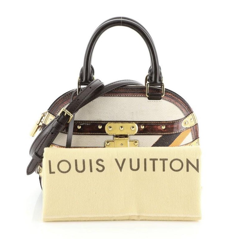 Trendphile - This Louis vuitton Alma bb bag is fit for every looks💕 . .    . . #louisvuitton #louisvuittonbag #bag #almabag #new #luxury #luxurygoods  #luxurybag #golf #yacht