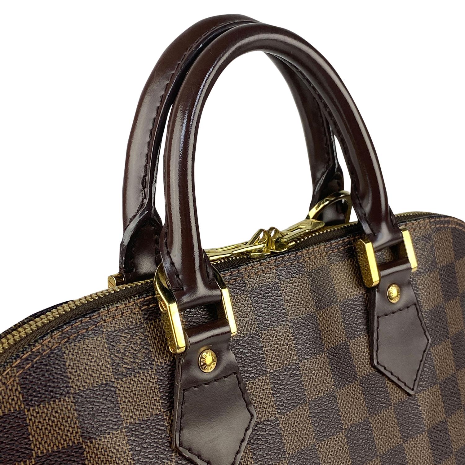 Women's Louis Vuitton Alma PM Handbag For Sale