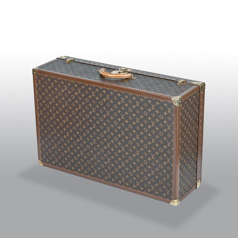 Louis Vuitton Alzer Suitcase 388490