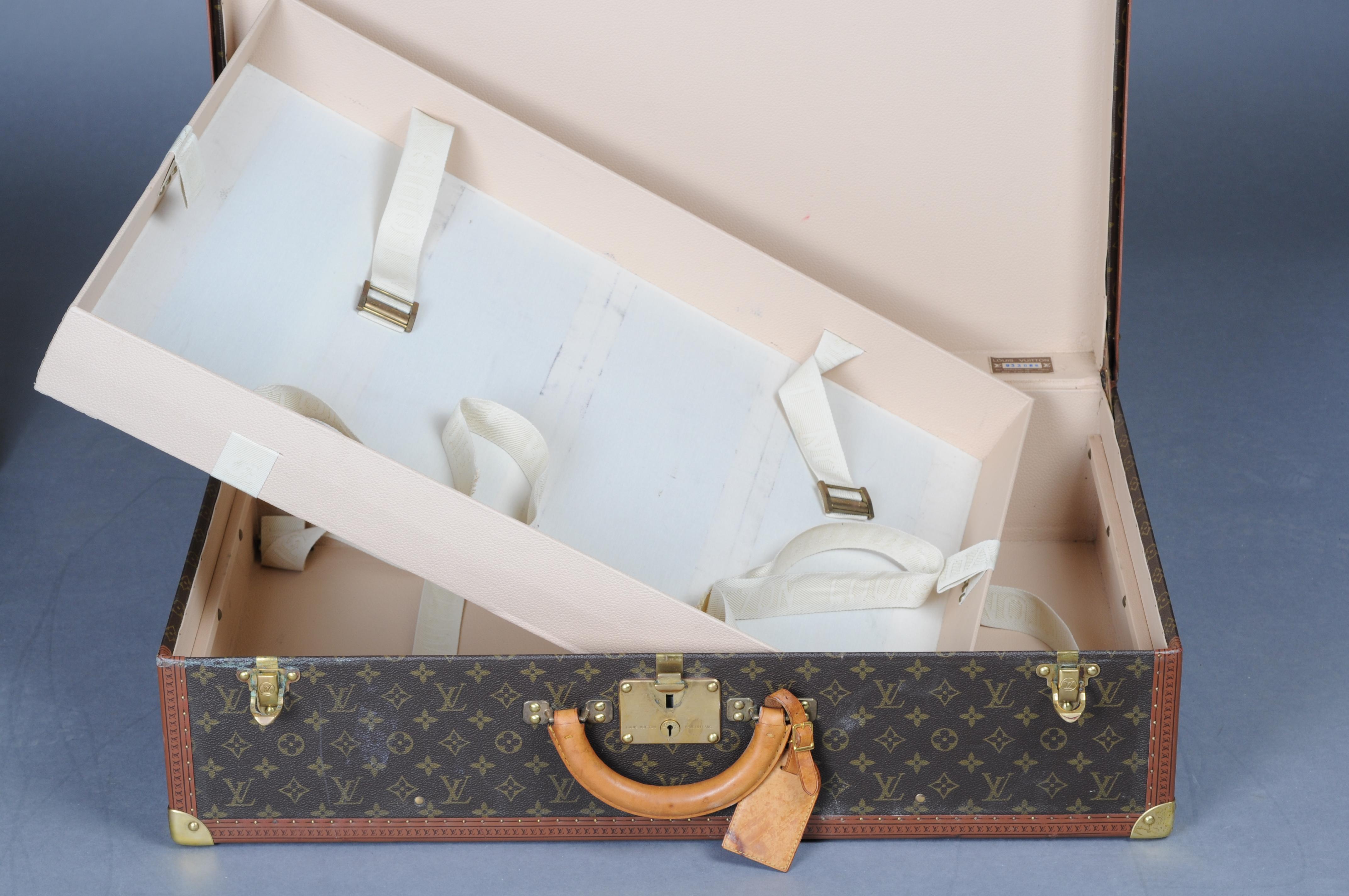 Louis Vuitton Alzer Suitcase 80s, 75s, 70s, Eifel Tower  For Sale 10
