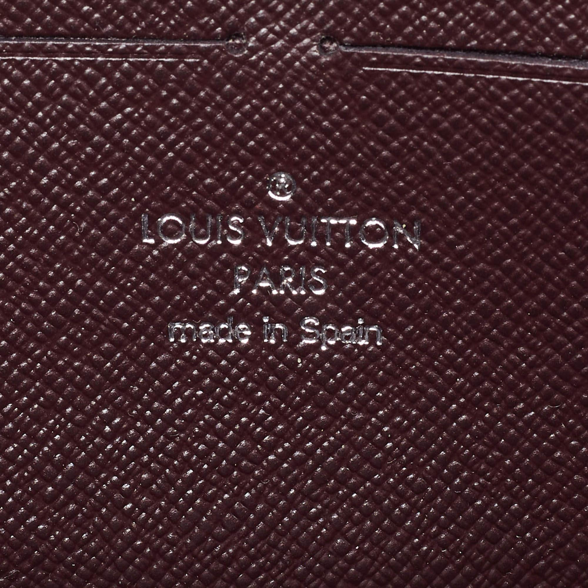 Louis Vuitton Amande Electric Epi Leather Zippy Wallet 3