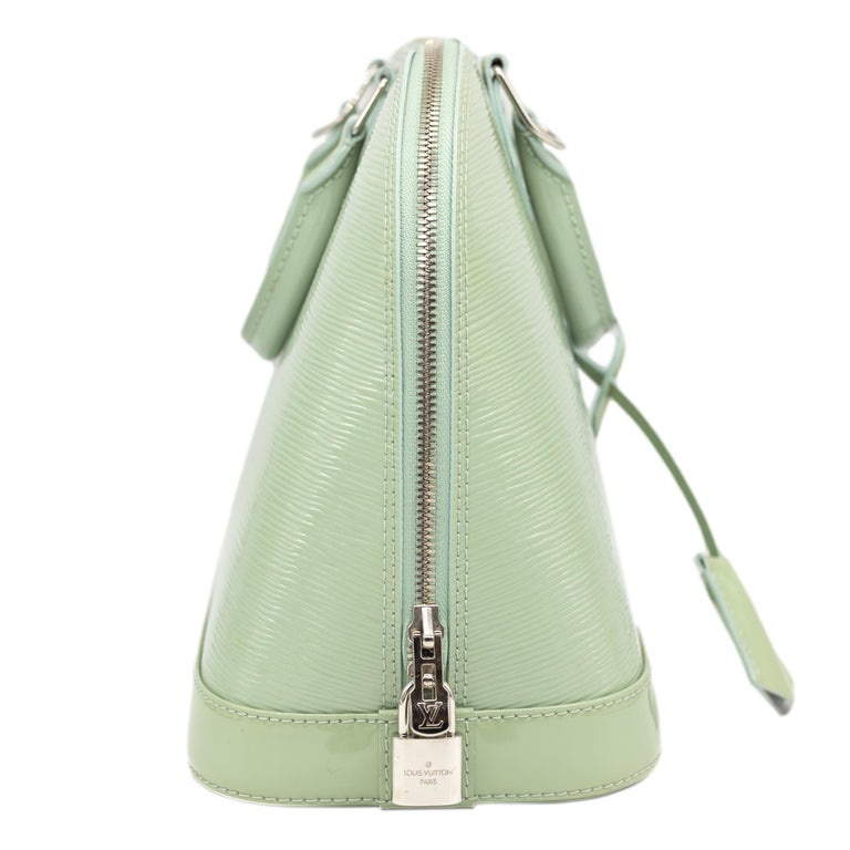 Louis Vuitton Amande EPI Vernis Leather Alma PM Top Handle Bag, 2014. For Sale 2