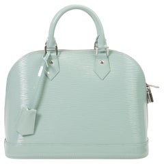 Louis Vuitton Amande Grün Epi Electric Leder Alma MM
