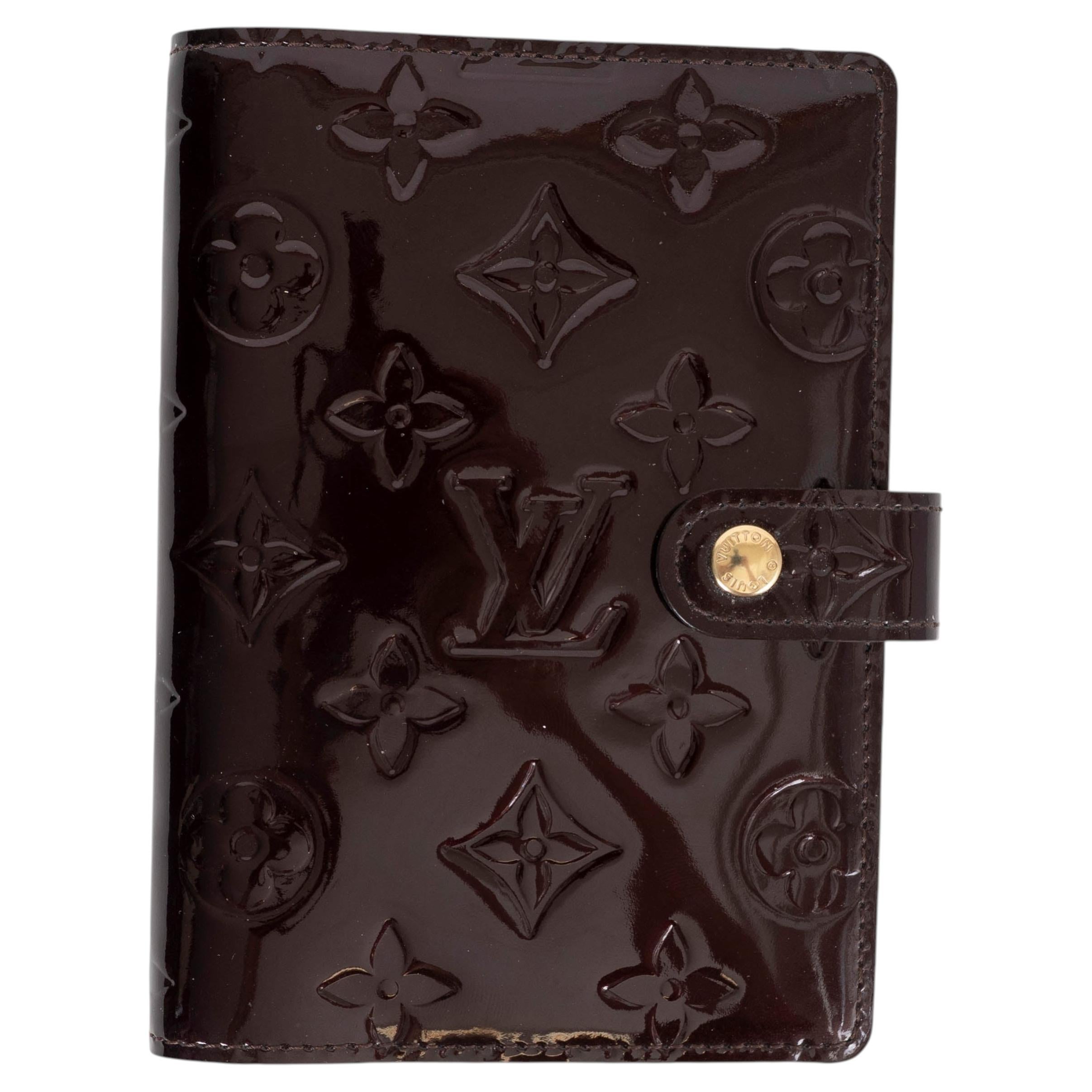 LOUIS VUITTON Funda para agenda SMALL RING de piel Monogram Vernis en color morado amaranto