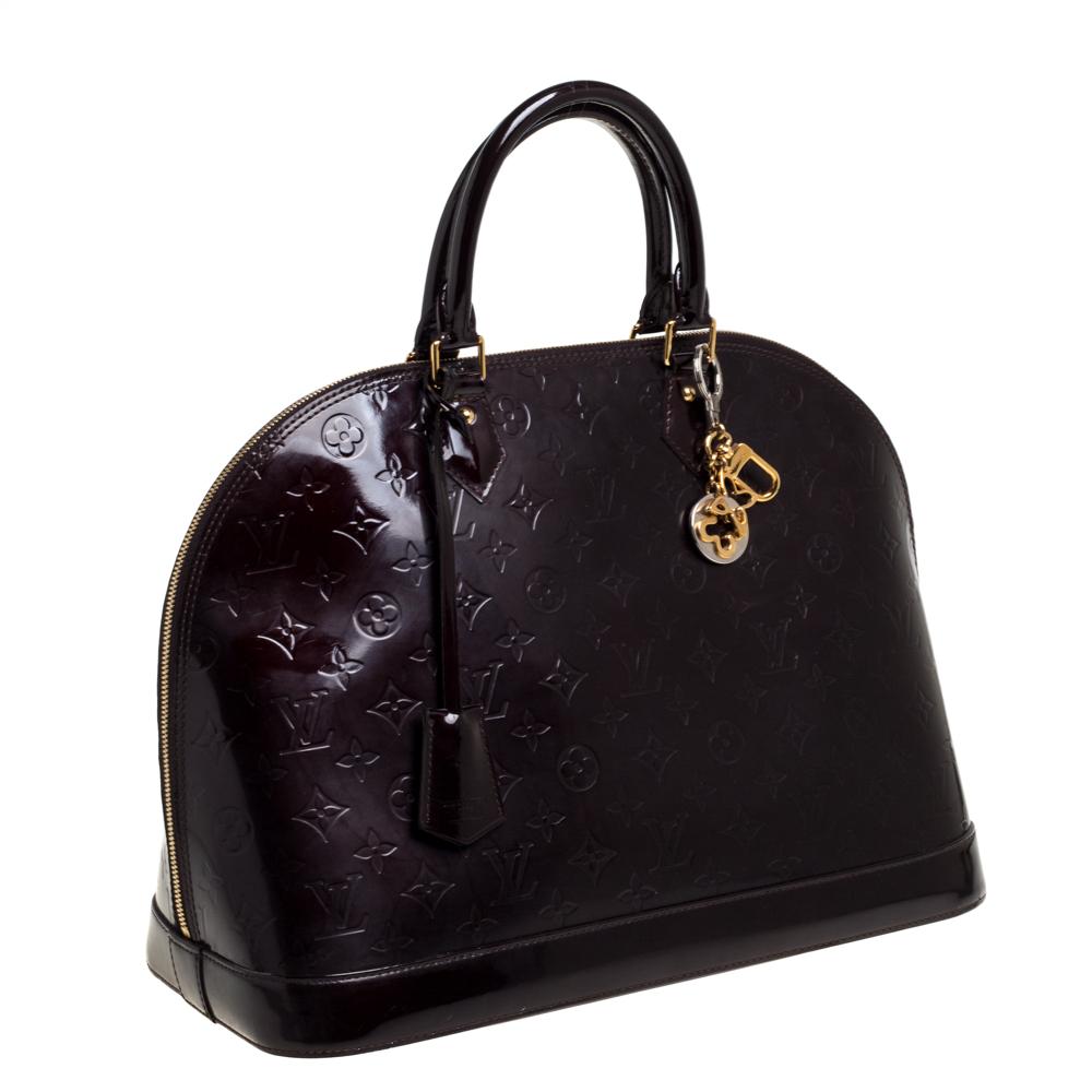 Louis Vuitton Amarante Monogram Vernis Alma GM Bag In Fair Condition In Dubai, Al Qouz 2