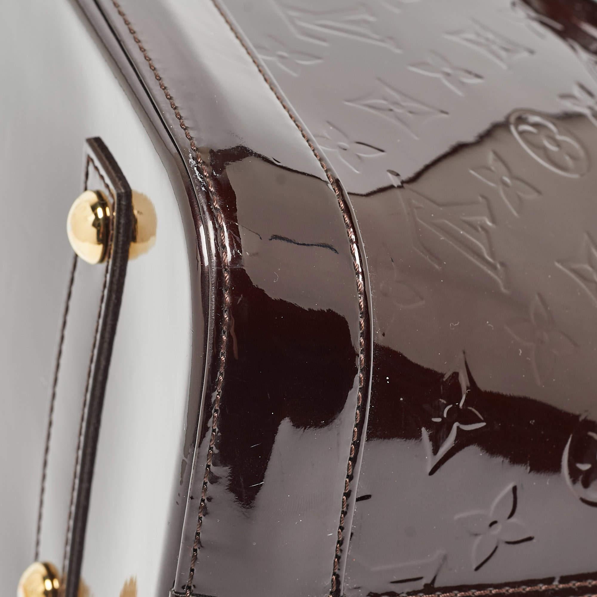 Women's Louis Vuitton Amarante Monogram Vernis Alma GM Bag For Sale