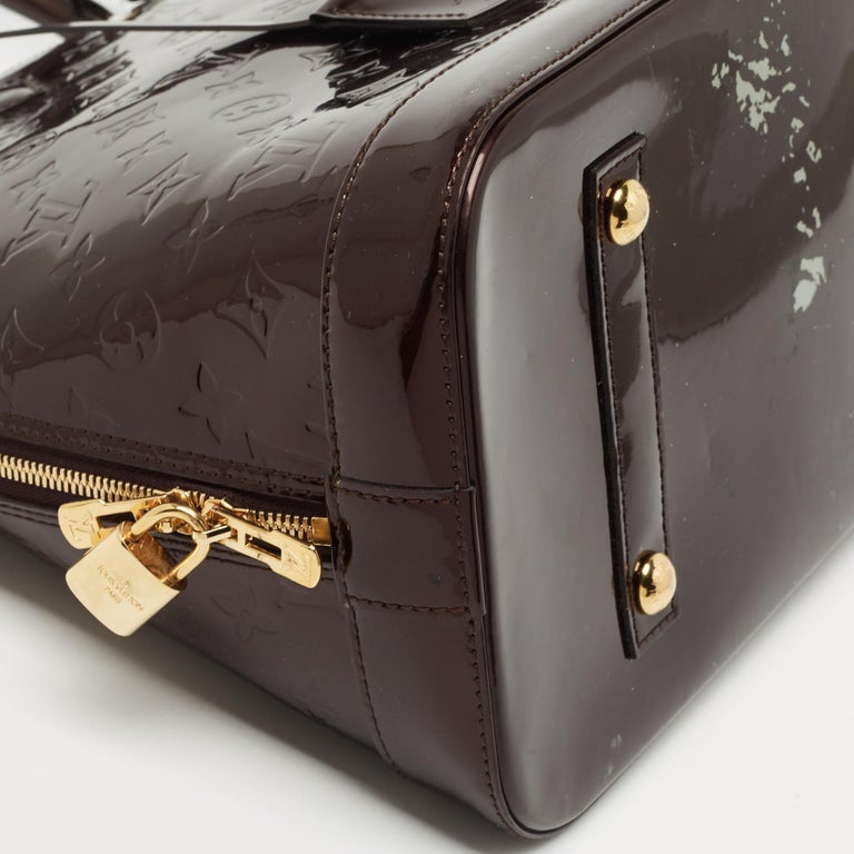 Louis Vuitton Amarante Monogram Vernis Alma GM Bag For Sale 1