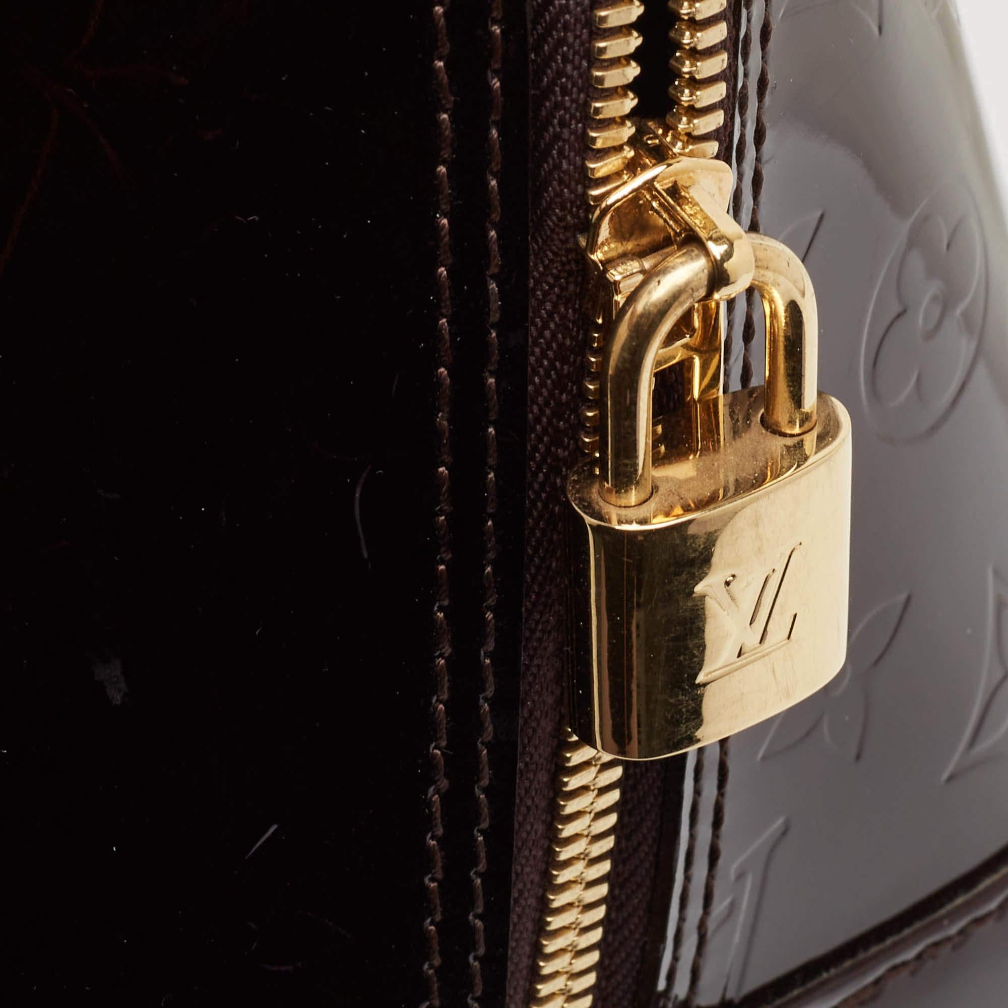 Louis Vuitton Amarante Monogram Vernis Alma GM Bag For Sale 2