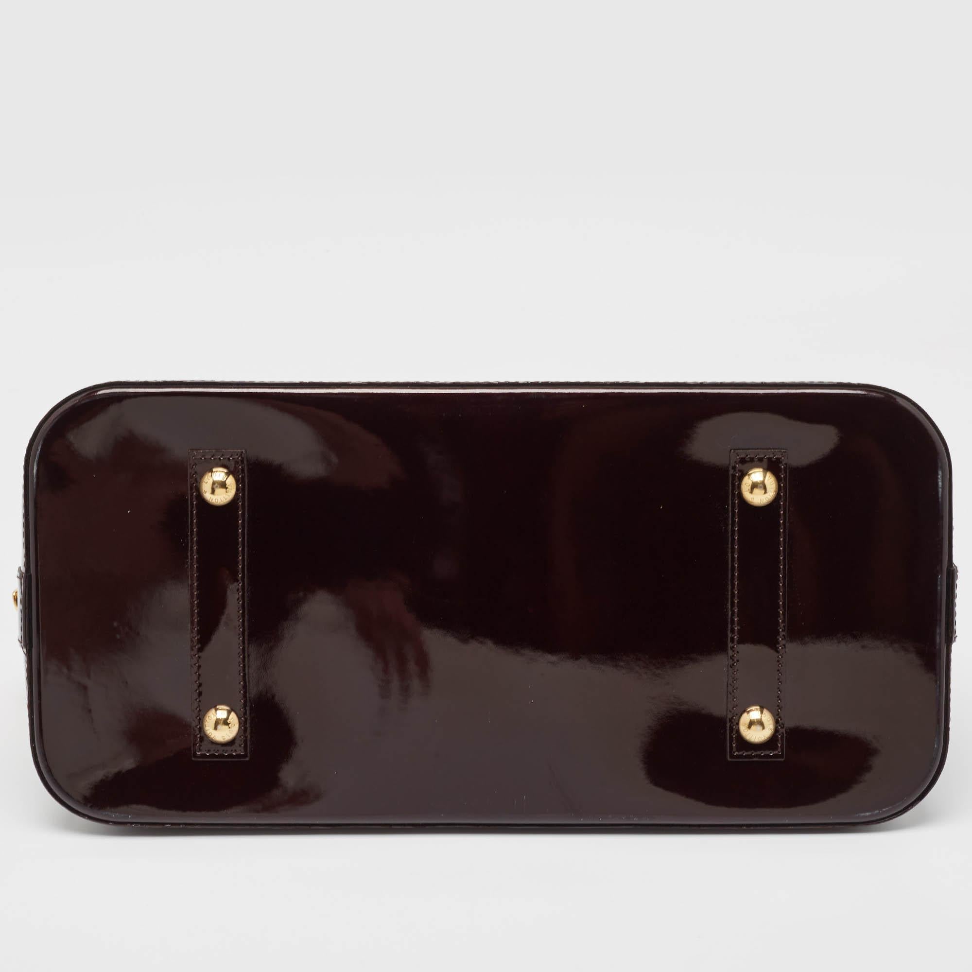 Louis Vuitton Amarante Monogram Vernis Alma GM Bag For Sale 3