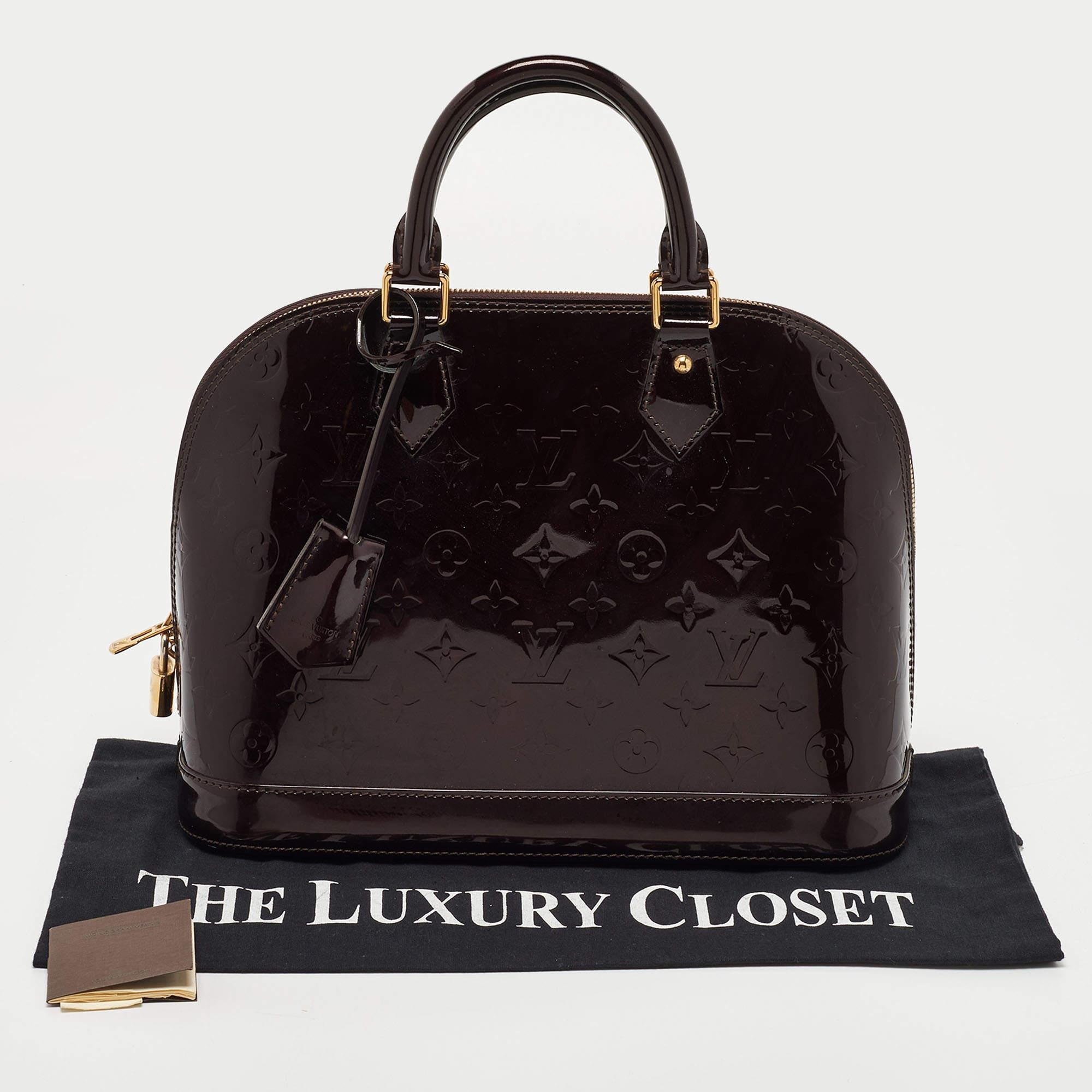 Louis Vuitton Amarante Monogram Vernis Alma PM Bag For Sale 12