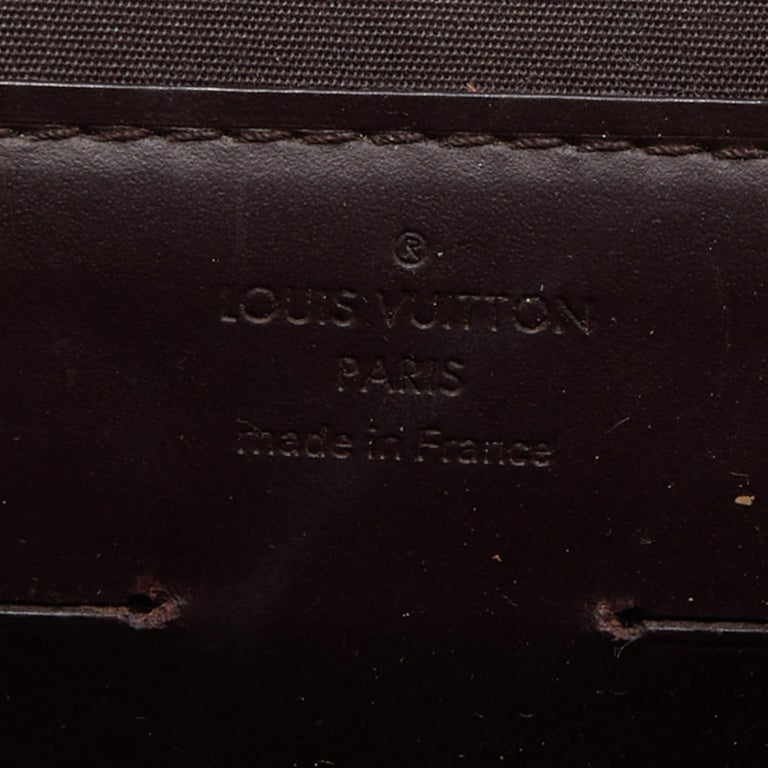 Louis Vuitton Amarante Monogram Vernis Ana Chain Clutch For Sale at 1stDibs