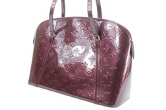 Louis Vuitton  Amarante Monogram Vernis Avalon PM Shoulder Bag 18LK01