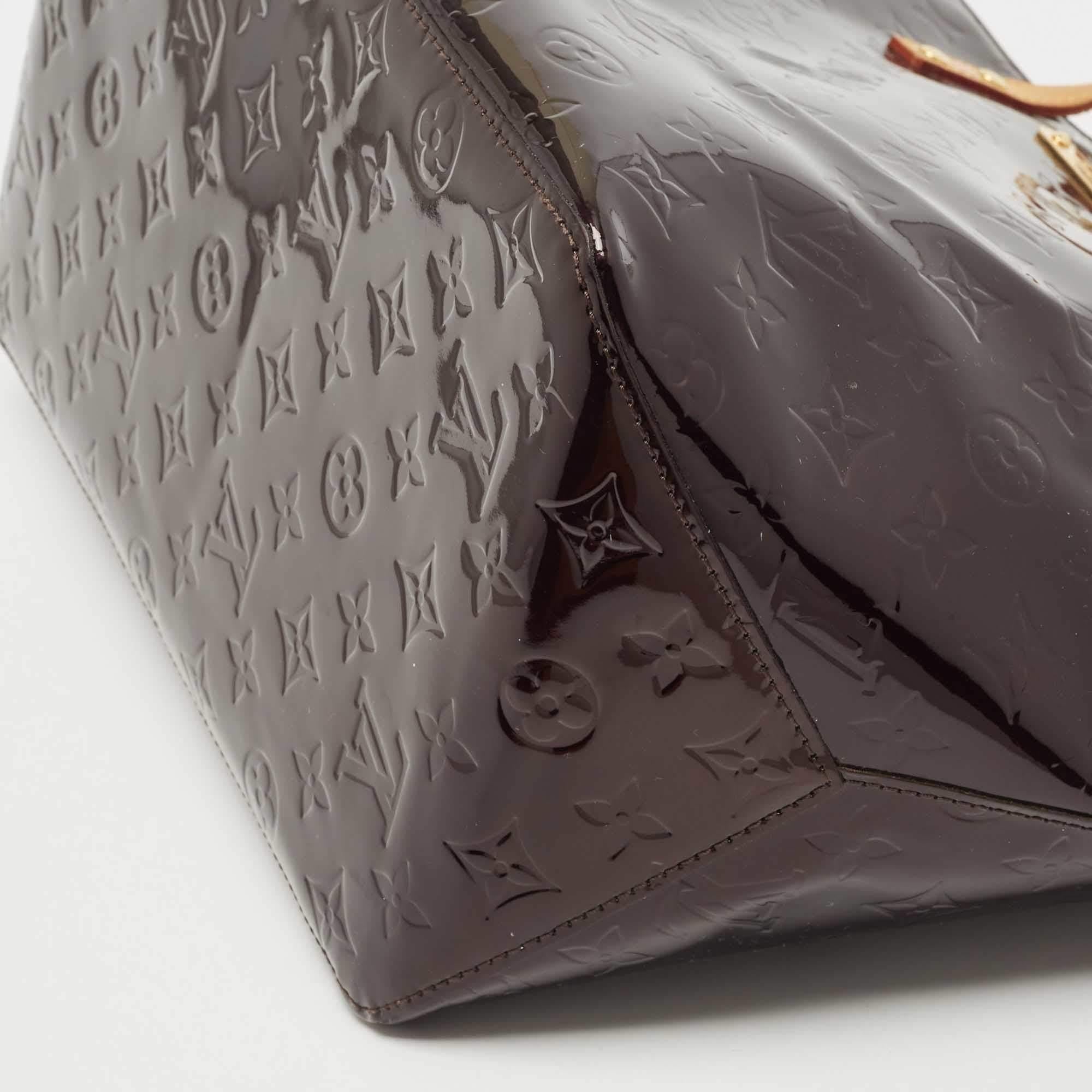Louis Vuitton Amarante Monogram Vernis Bellevue GM Bag 6