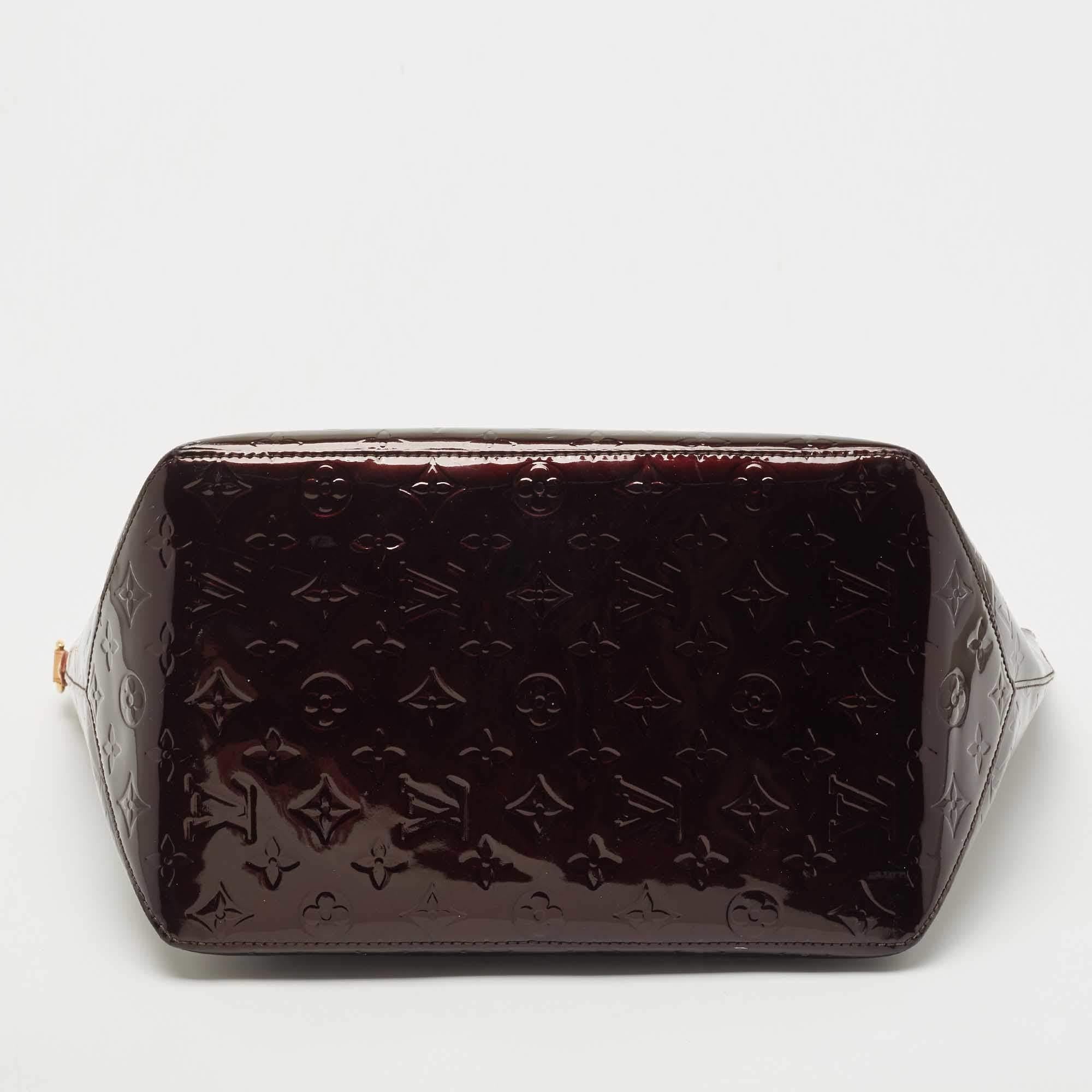Women's Louis Vuitton Amarante Monogram Vernis Bellevue GM Bag