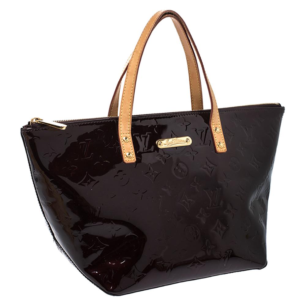 Louis Vuitton Amarante Monogram Vernis Bellevue PM Bag In Good Condition In Dubai, Al Qouz 2