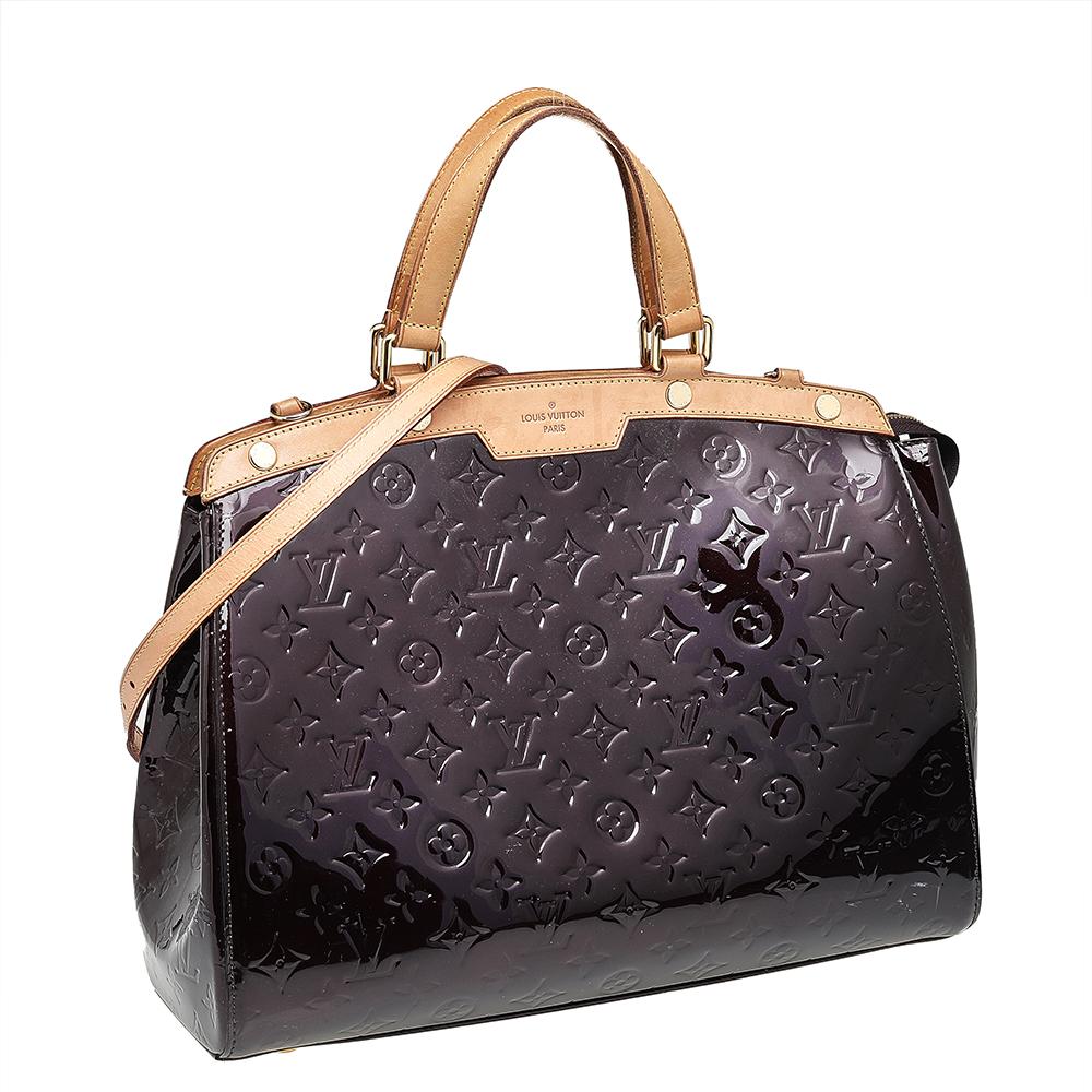 Louis Vuitton Amarante Monogram Vernis Brea GM Bag In Good Condition In Dubai, Al Qouz 2