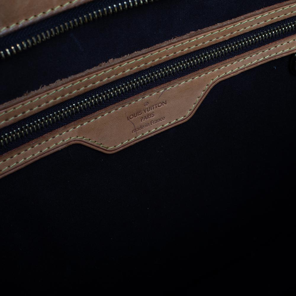 Louis Vuitton Amarante Monogram Vernis Brea GM Bag In Fair Condition In Dubai, Al Qouz 2