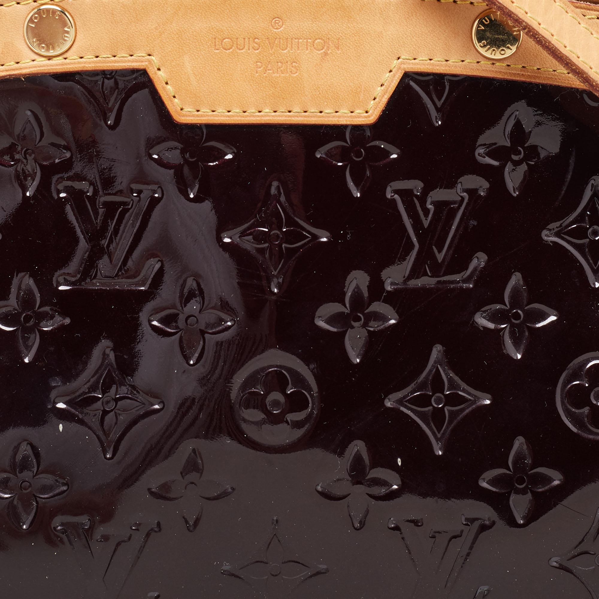 Louis Vuitton Amarante Monogram Vernis Brea MM Bag For Sale 7