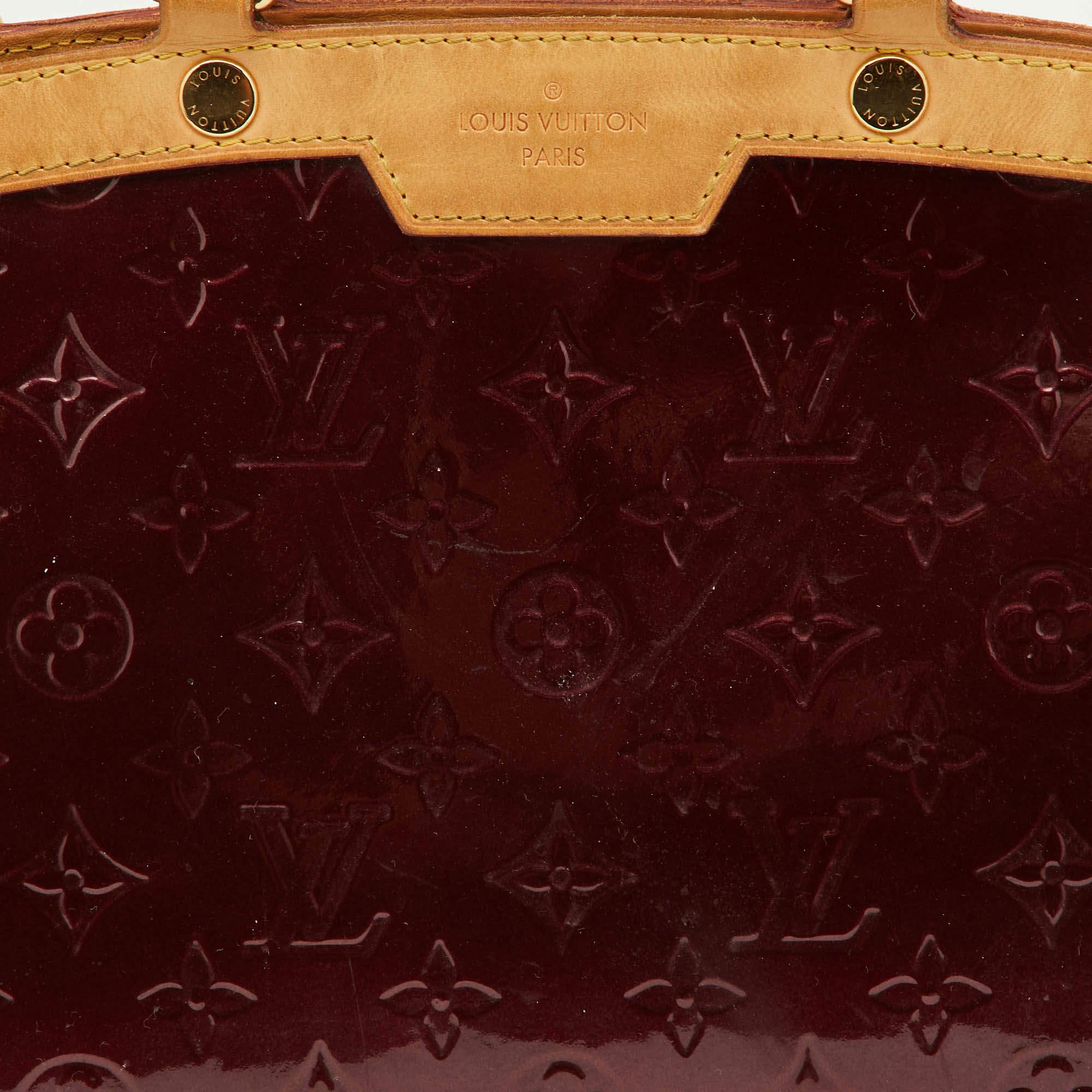 Louis Vuitton Amarante Monogram Vernis Brea MM Bag For Sale 8