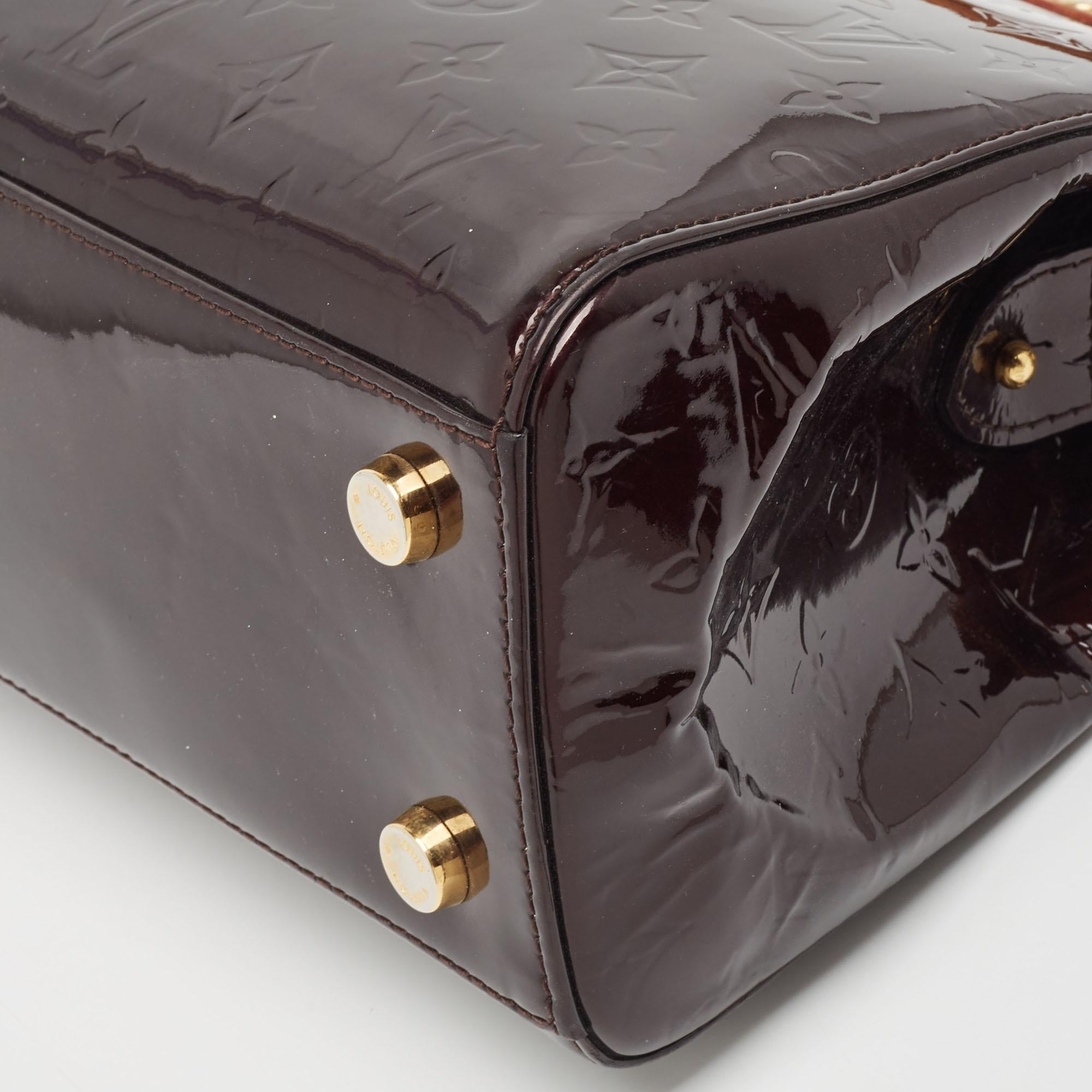 Louis Vuitton Amarante Monogram Vernis Brea MM Bag For Sale 10
