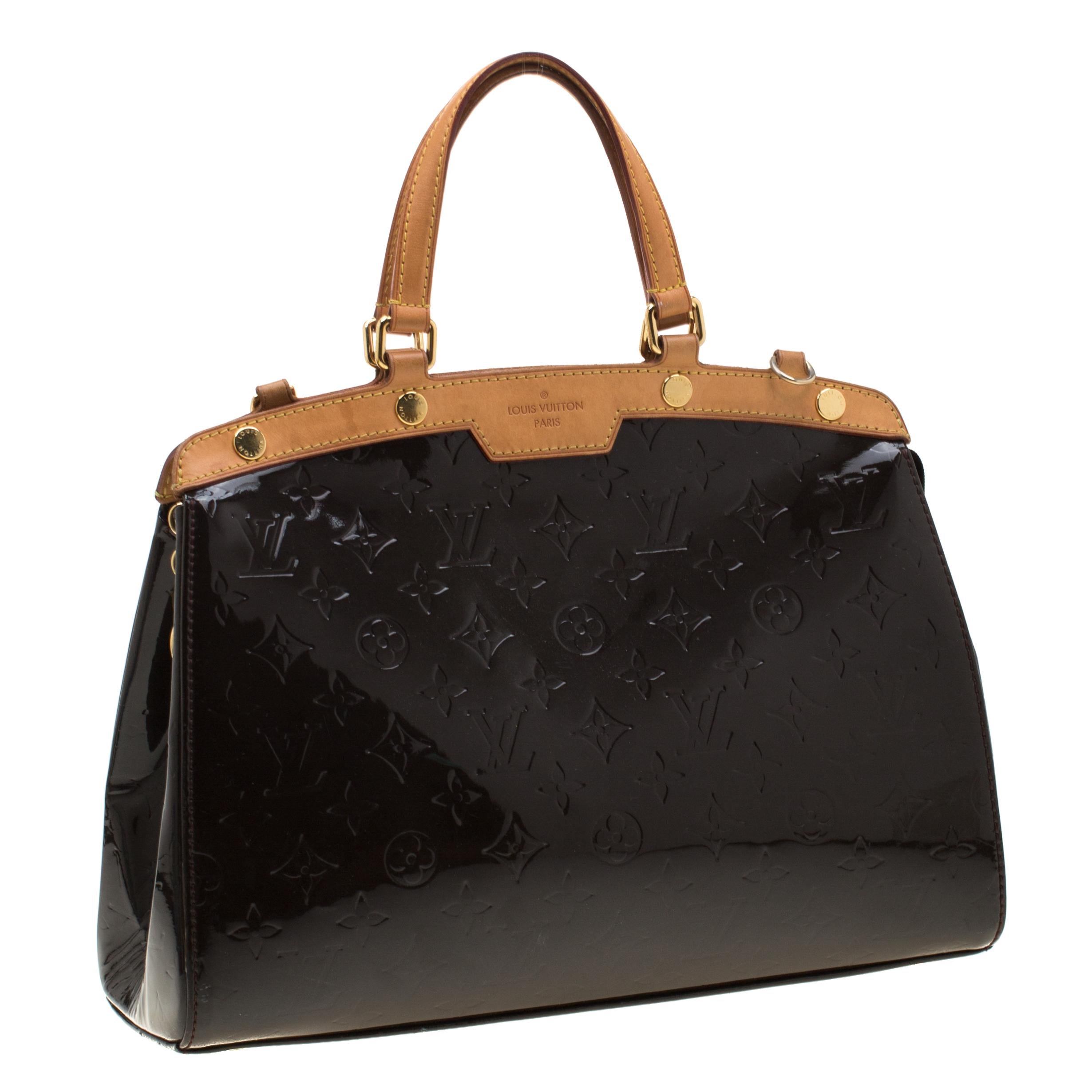 Louis Vuitton Amarante Monogram Vernis Brea MM Bag In Fair Condition In Dubai, Al Qouz 2