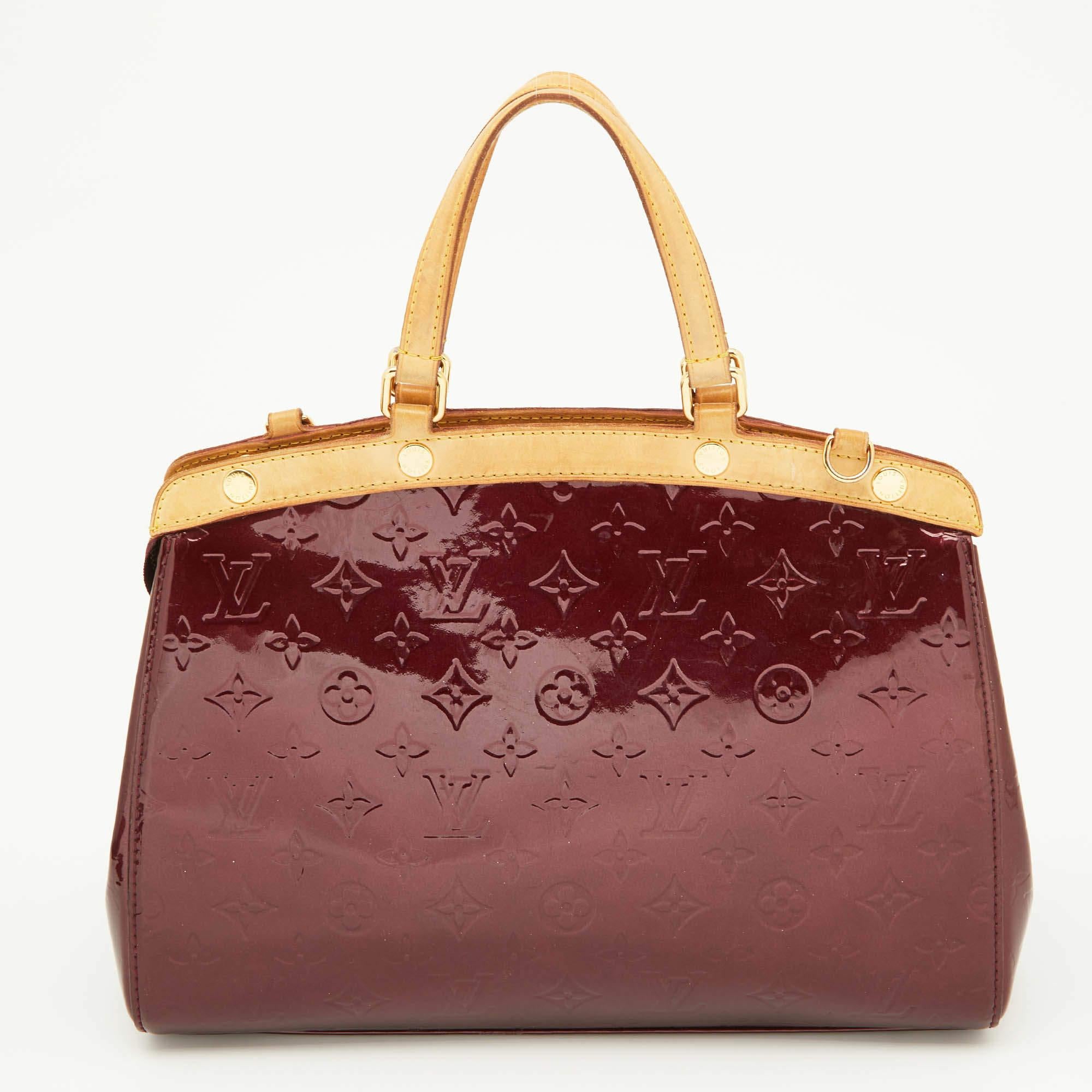 Louis Vuitton Amarante Monogram Vernis Brea MM Bag For Sale 1